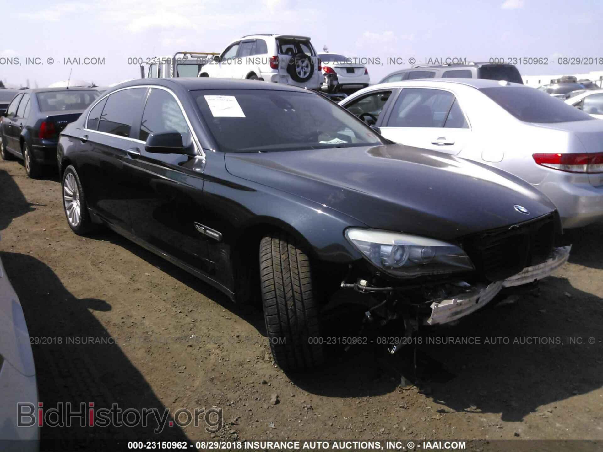 Фотография WBAKC8C52BC434117 - Bmw 750 2011
