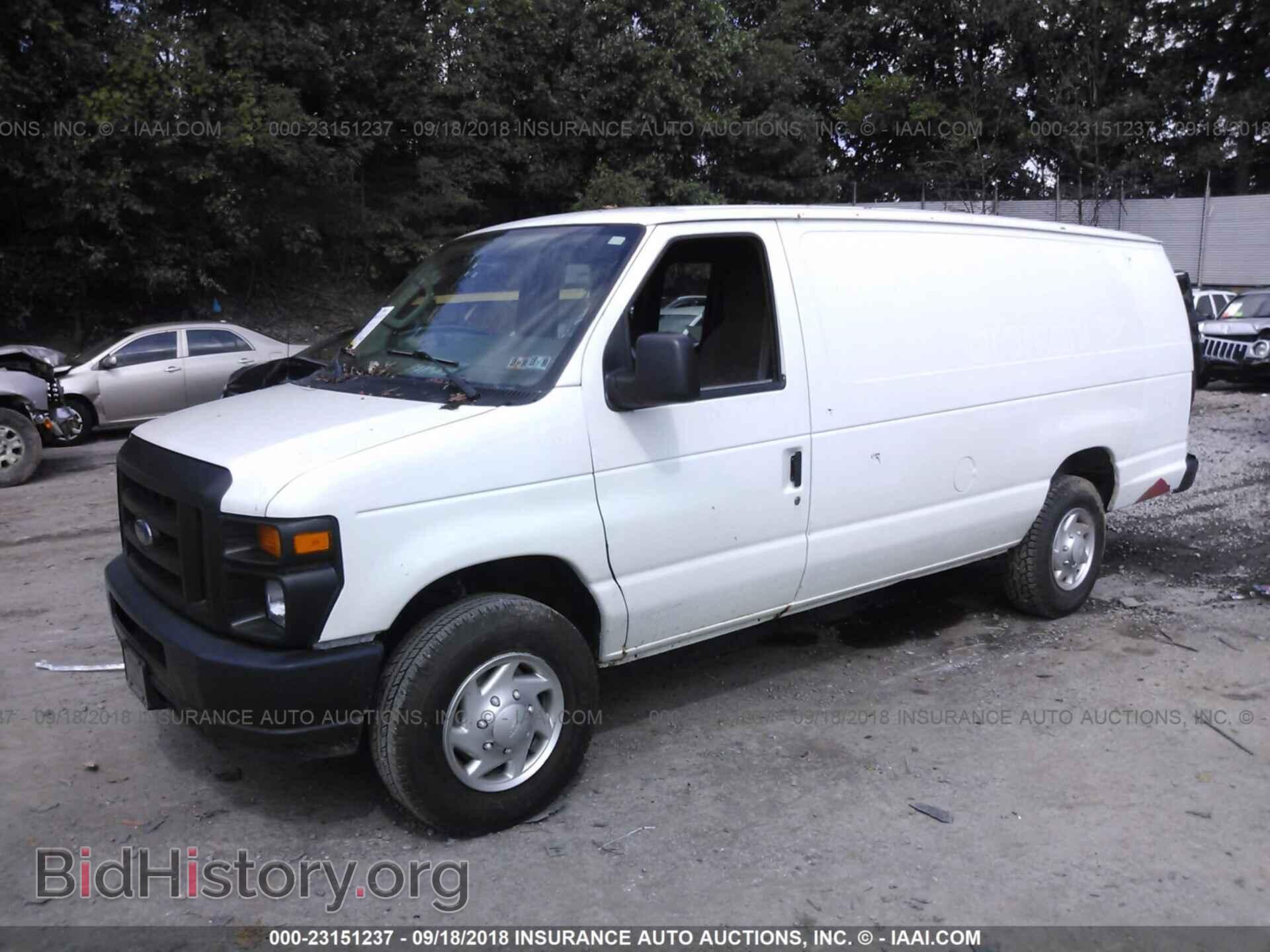 2012 Ford Econoline - VIN: 1FTNS2EL8CDA95015 - Фото 2