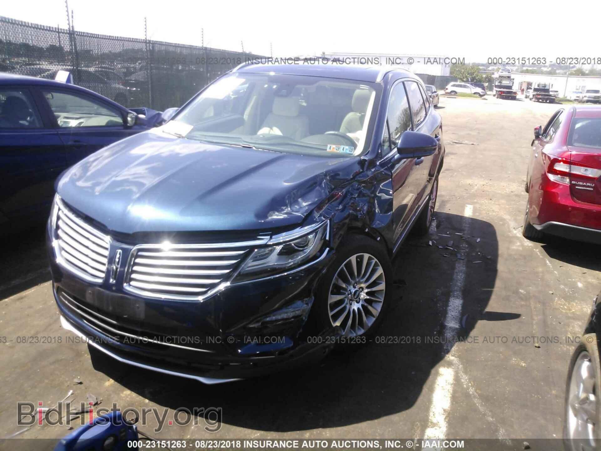 2016 Lincoln Mkc - VIN: 5LMCJ3D90GUJ19537 - Photo 2