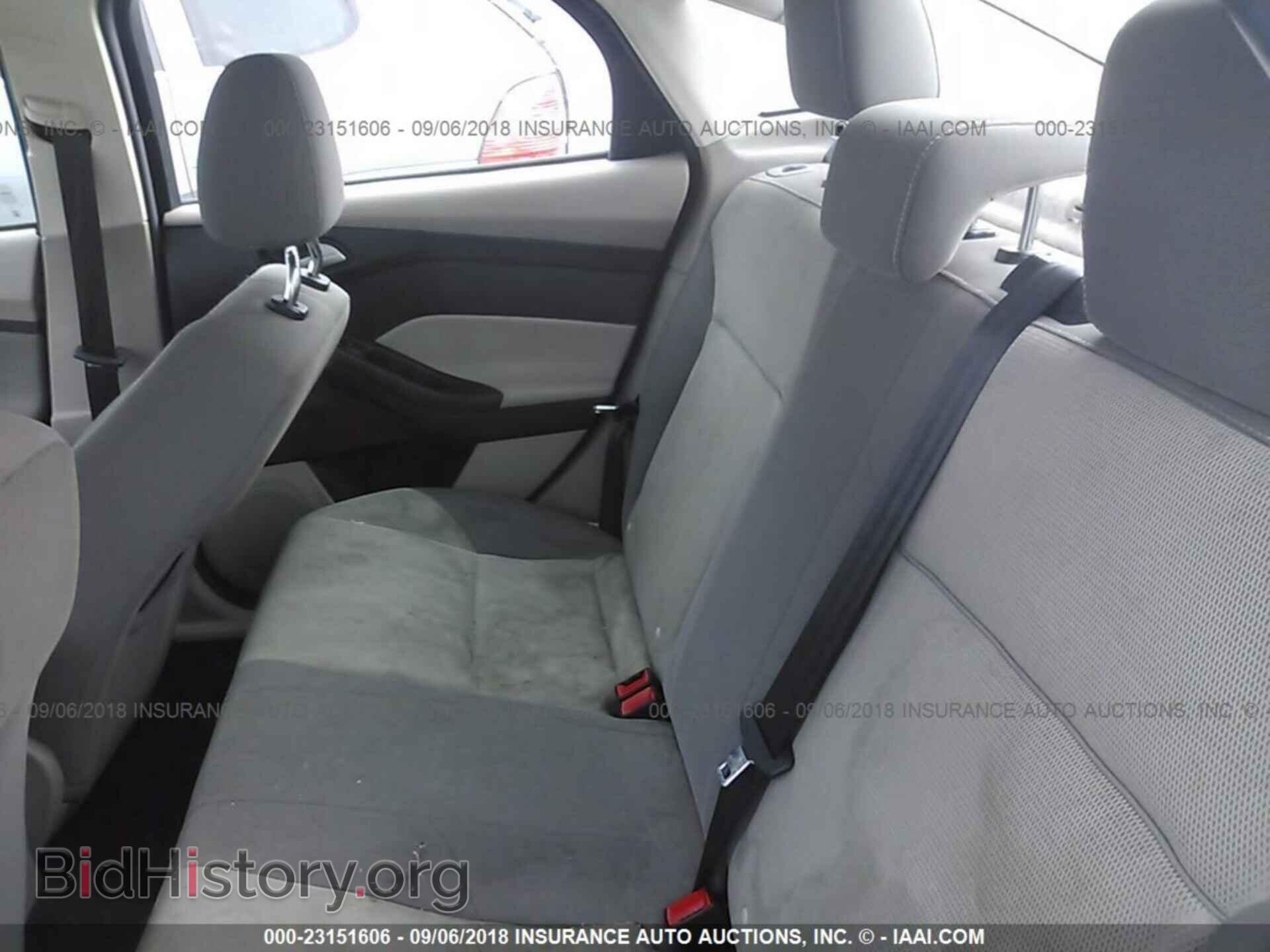 2012 Ford Focus - VIN: 1FAHP3F20CL282996 - Фото 8