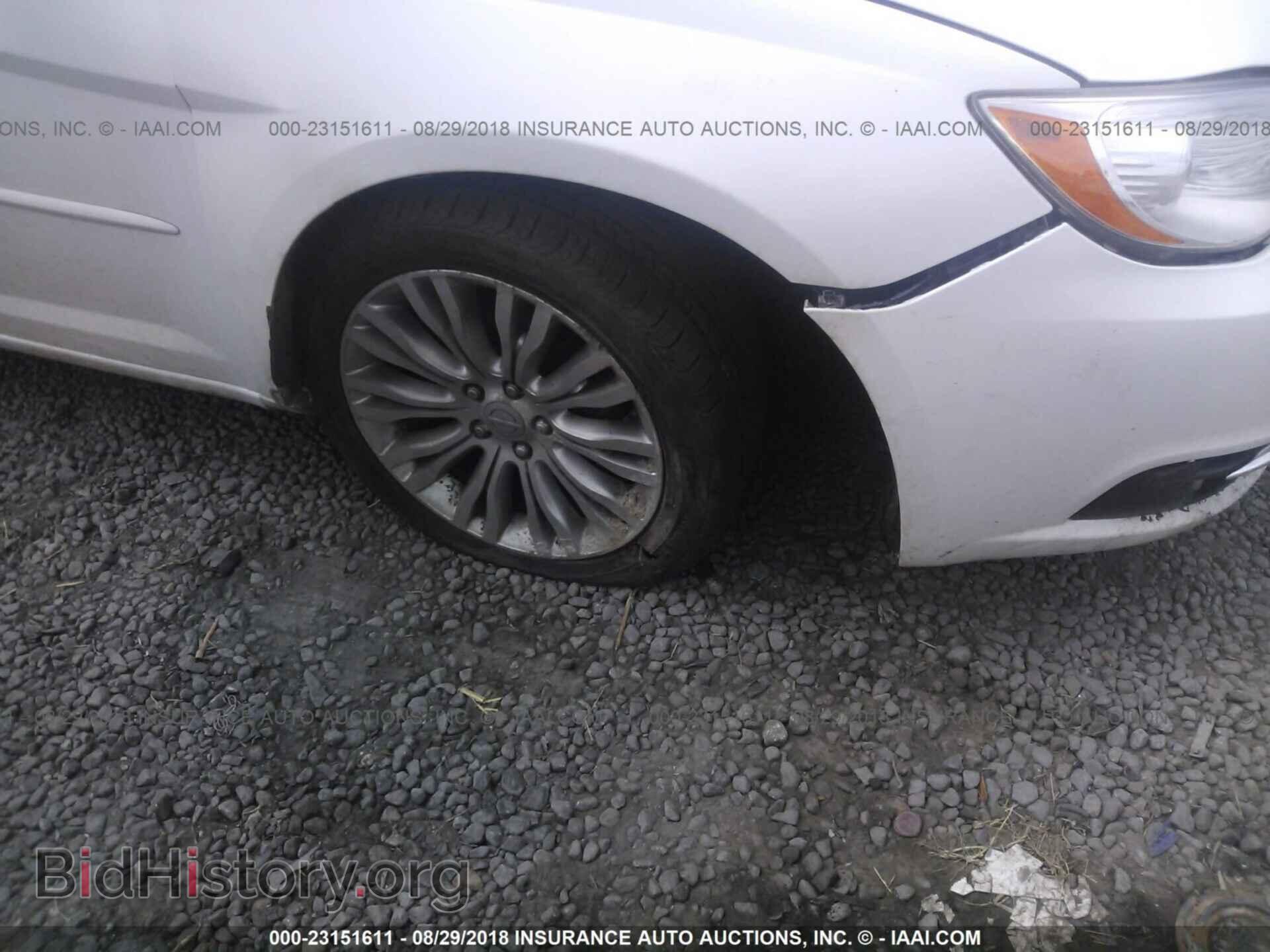 2012 Chrysler 200 - VIN: 1C3CCBCB7CN191103 - Фото 6
