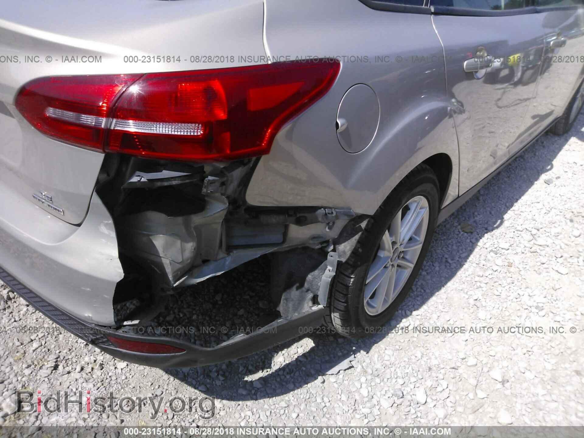 2015 Ford Focus - VIN: 1FADP3F23FL355488 - Photo 6