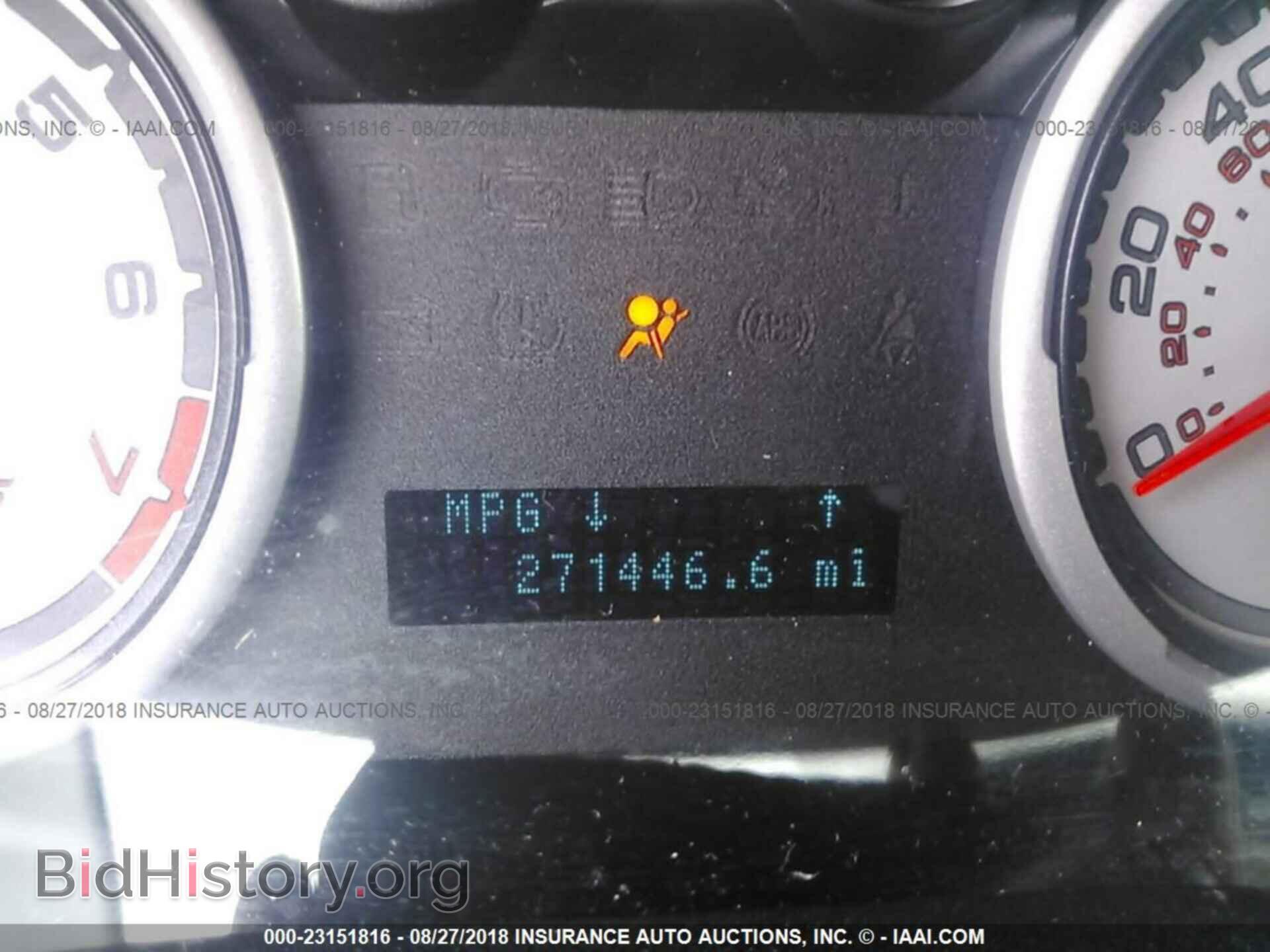 2011 Ford Focus - VIN: 1FAHP3FN8BW163617 - Photo 7