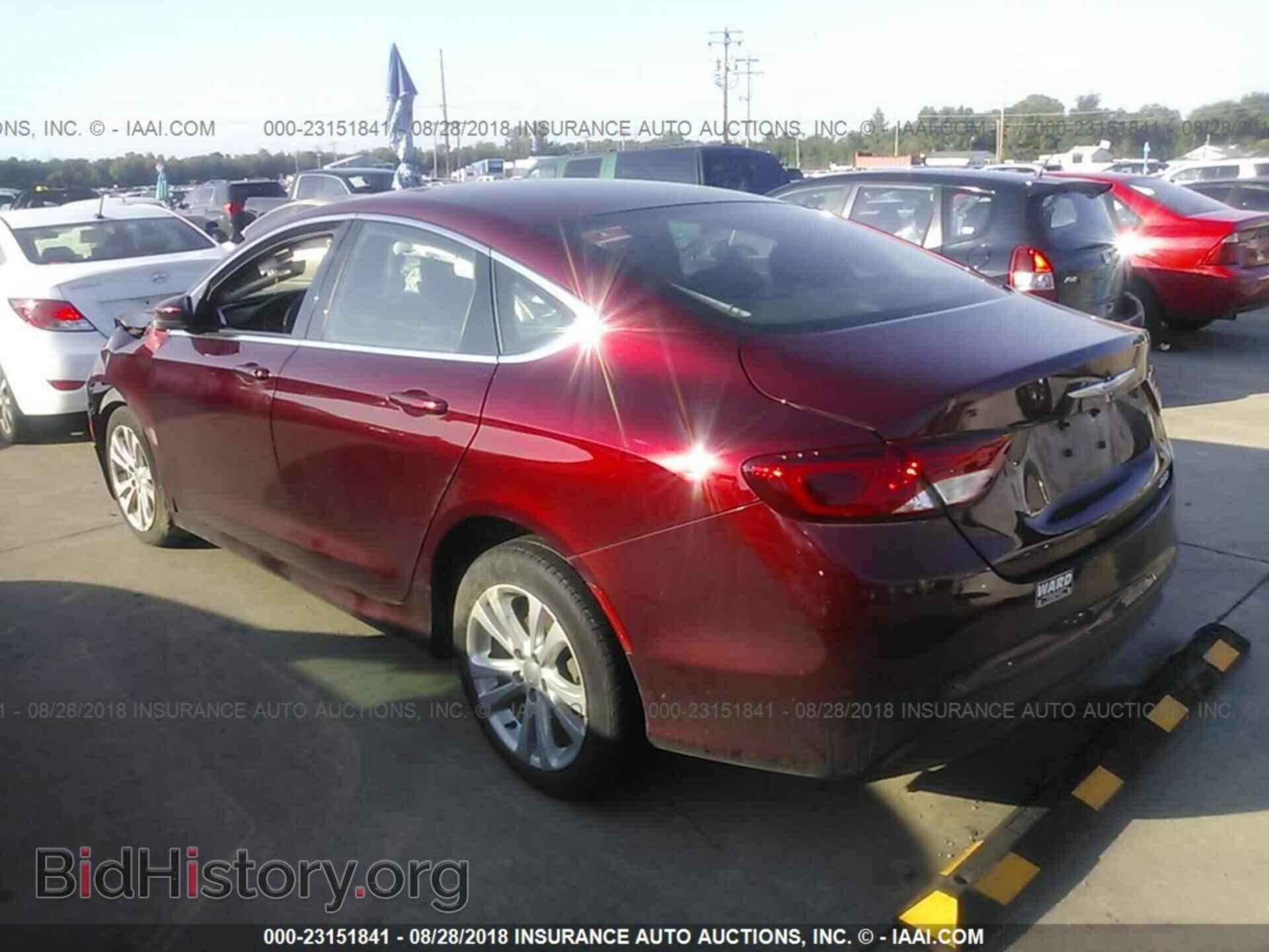 2016 Chrysler 200 - VIN: 1C3CCCFB2GN181957 - Фото 3