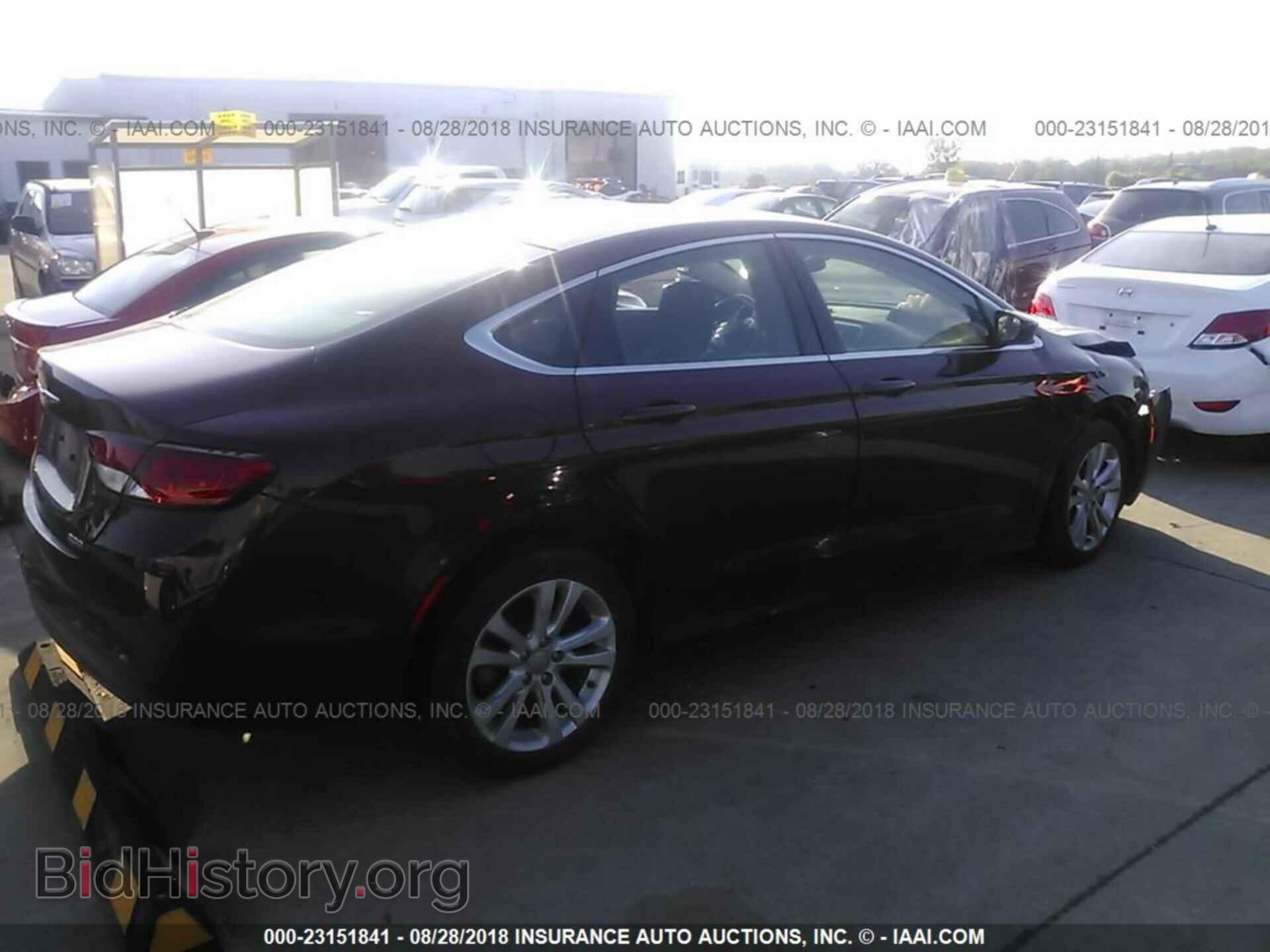 2016 Chrysler 200 - VIN: 1C3CCCFB2GN181957 - Фото 4