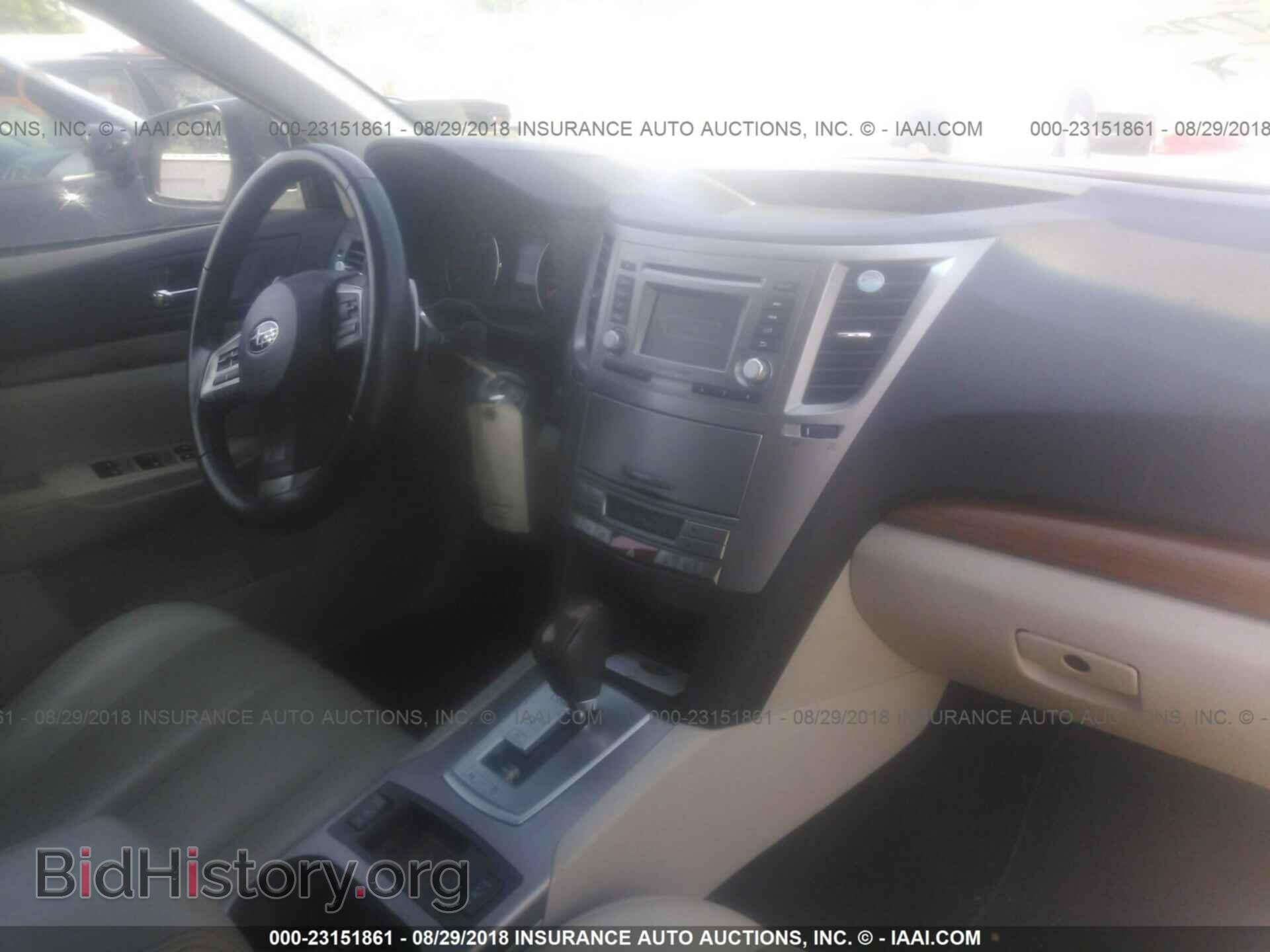 2014 Subaru Outback - VIN: 4S4BRBLC7E3295082 - Фото 5
