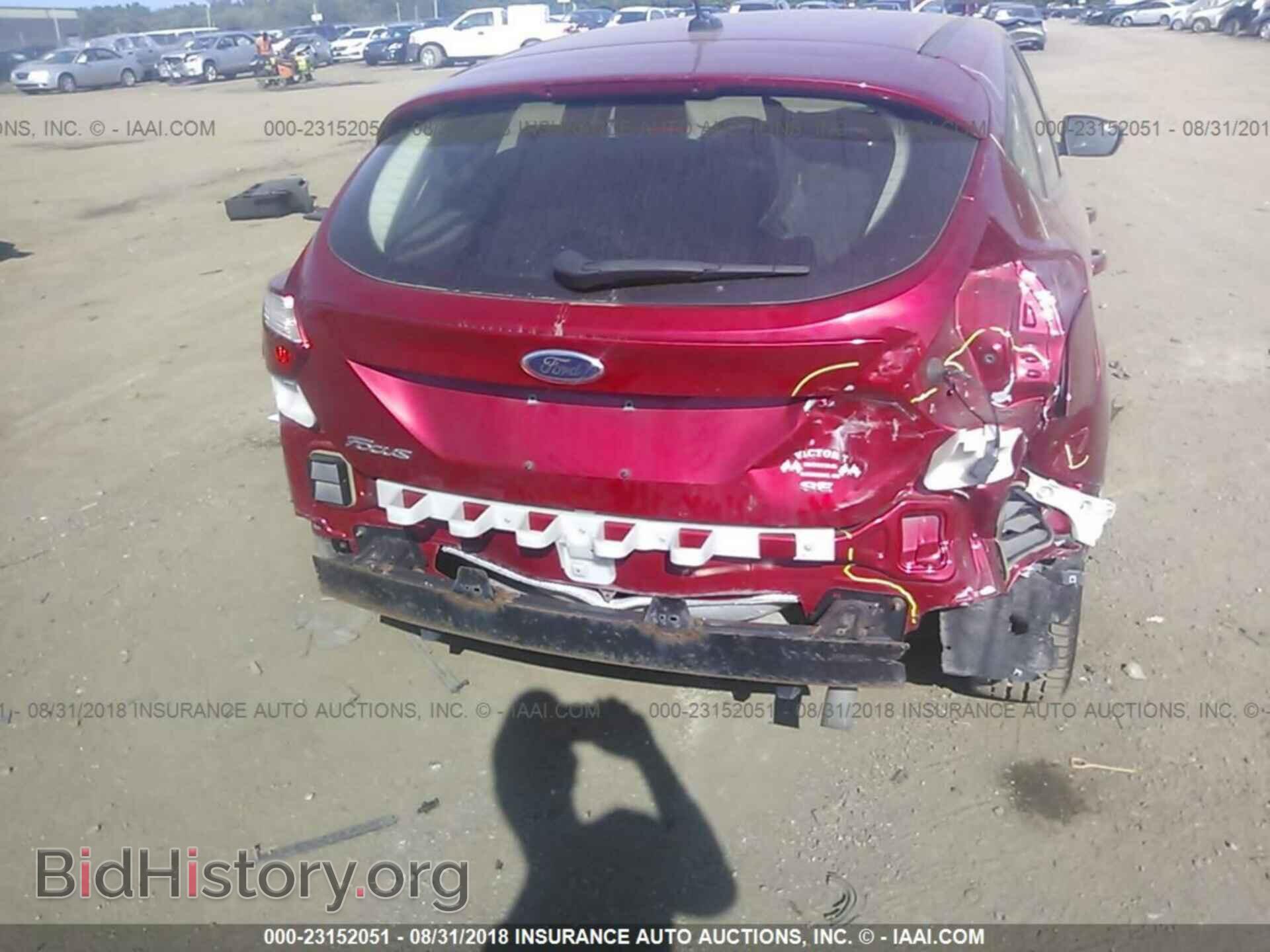 2012 Ford Focus - VIN: 1FAHP3K27CL253811 - Photo 6