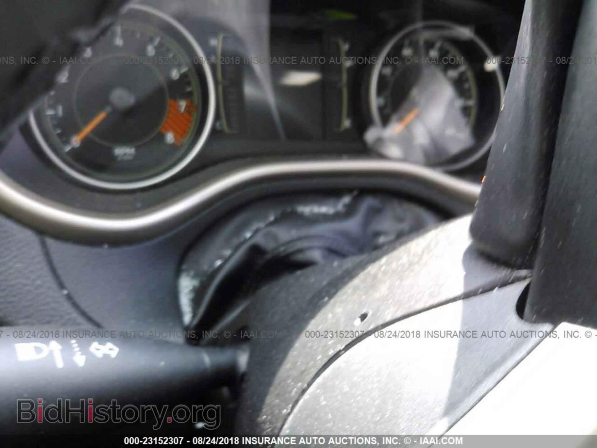 2015 Jeep Cherokee - VIN: 1C4PJLCS1FW655655 - Фото 7