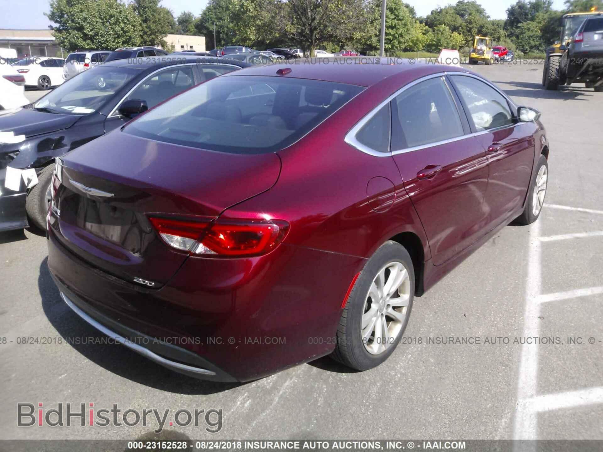 2015 Chrysler 200 - VIN: 1C3CCCAB6FN540037 - Photo 4