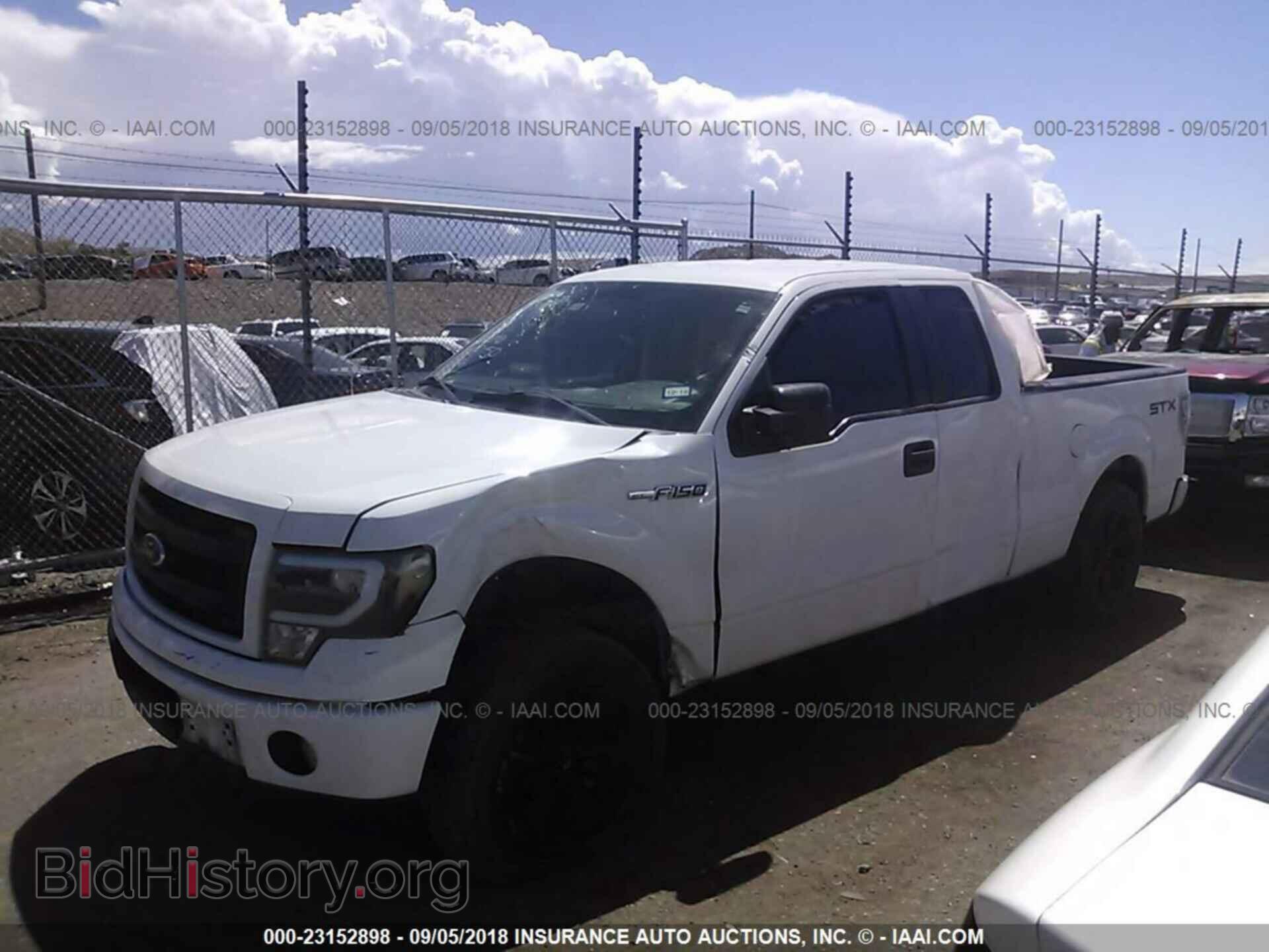 2013 Ford F150 - VIN: 1FTFX1CF6DFD47847 - Photo 2