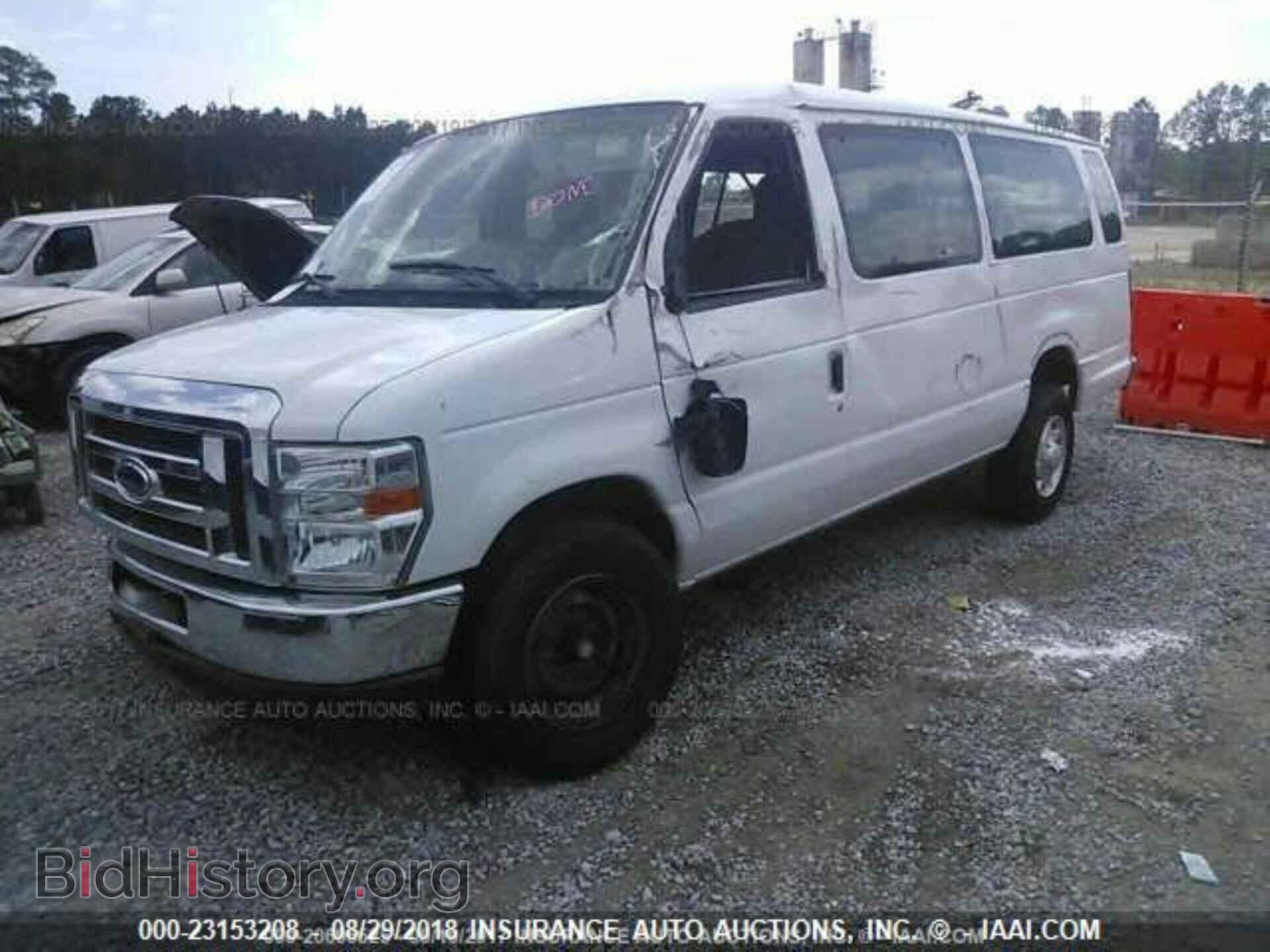 2014 Ford Econoline - VIN: 1FBSS3BL6EDA00956 - Photo 2
