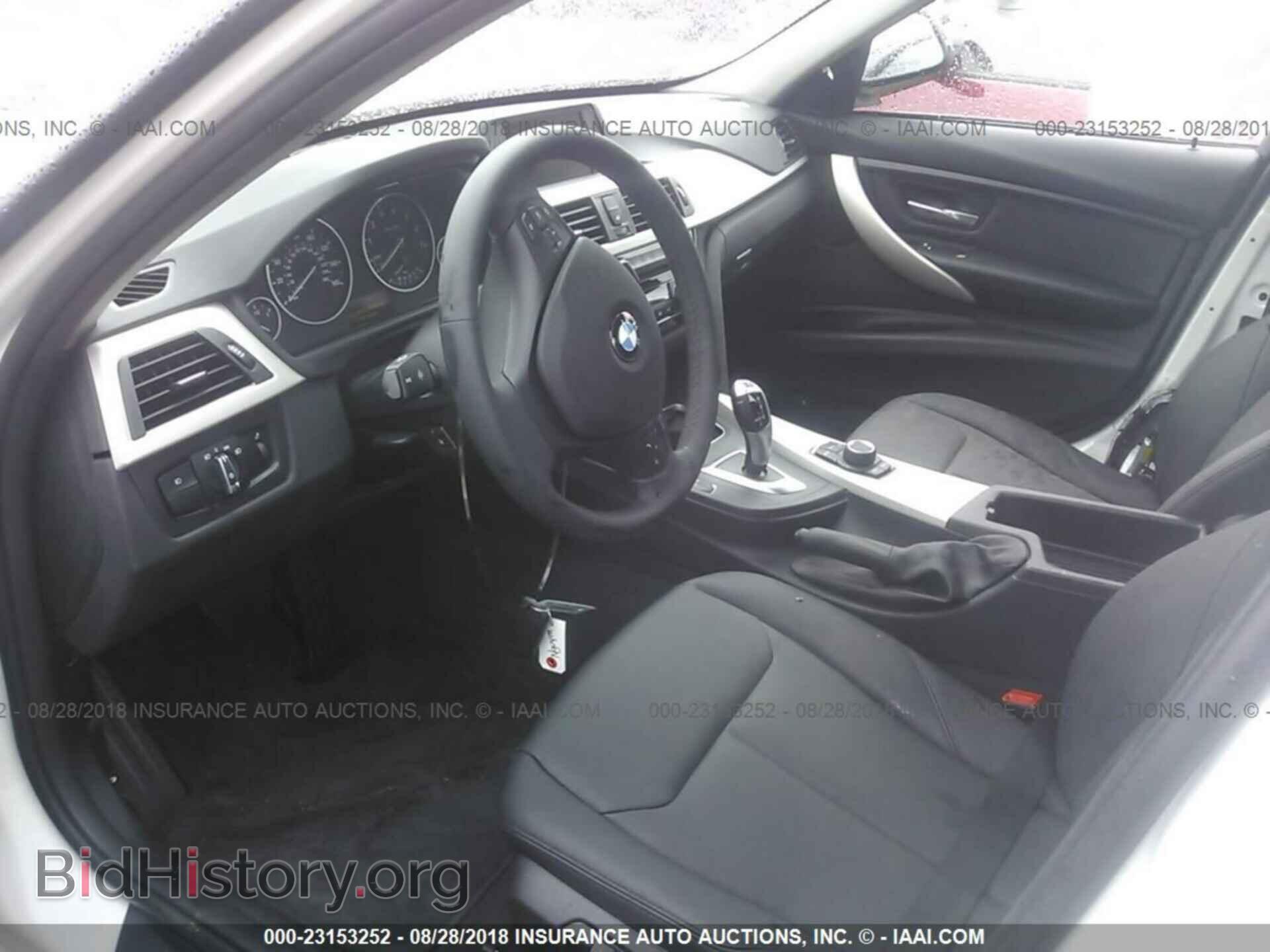 2018 Bmw 320 - VIN: WBA8A3C59JA488527 - Photo 5
