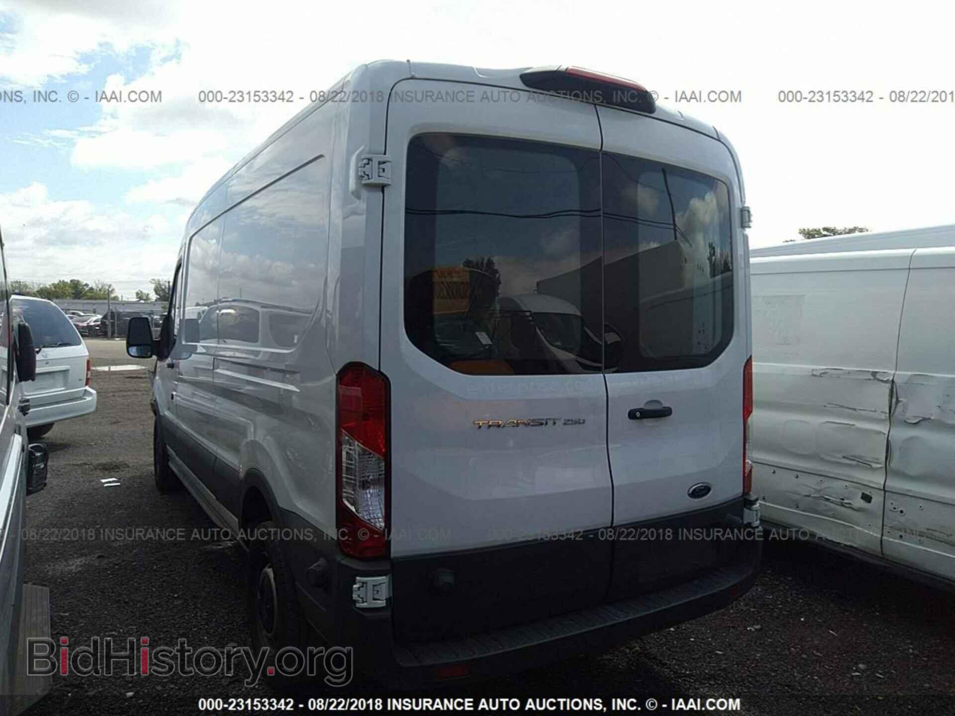 2018 Ford Transit - VIN: 1FTYR2CM5JKA24027 - Photo 3