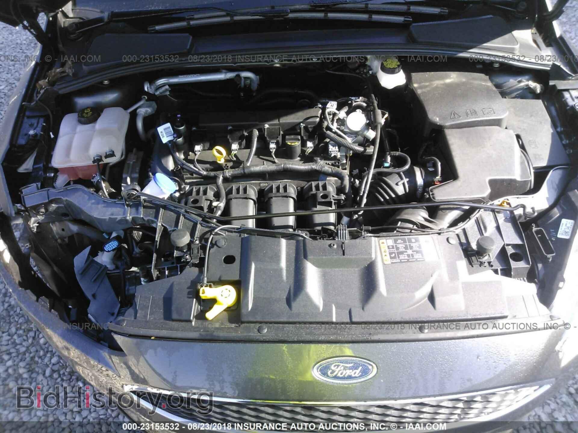 2017 Ford Focus - VIN: 1FADP3F29HL332347 - Photo 10