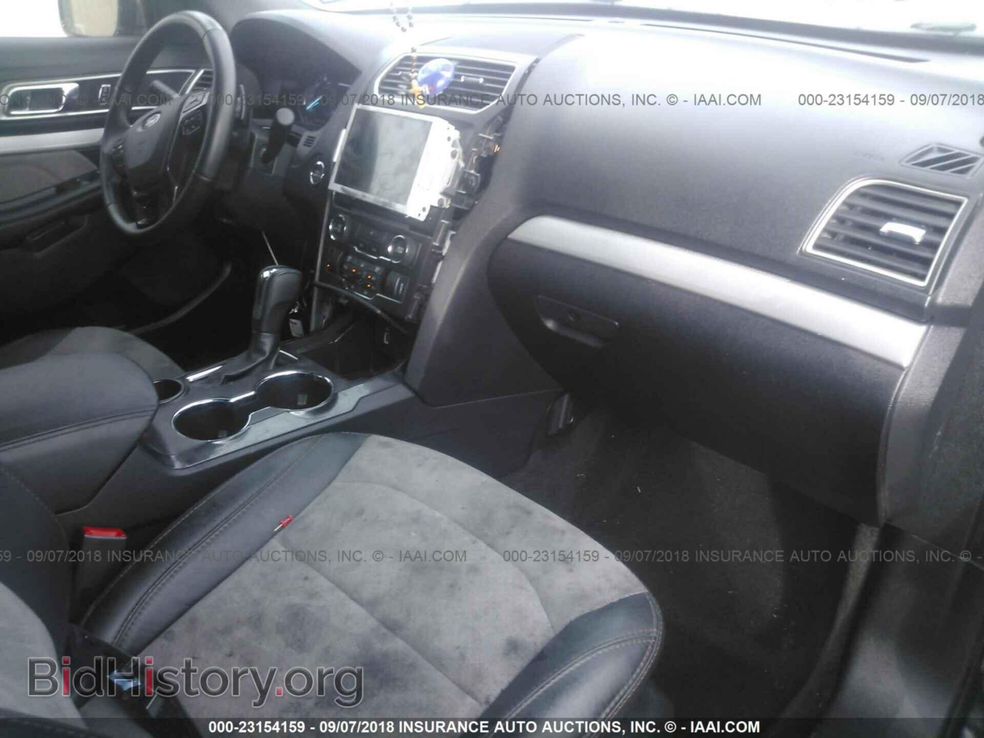 2017 Ford Explorer - VIN: 1FM5K7D85HGD02603 - Photo 5