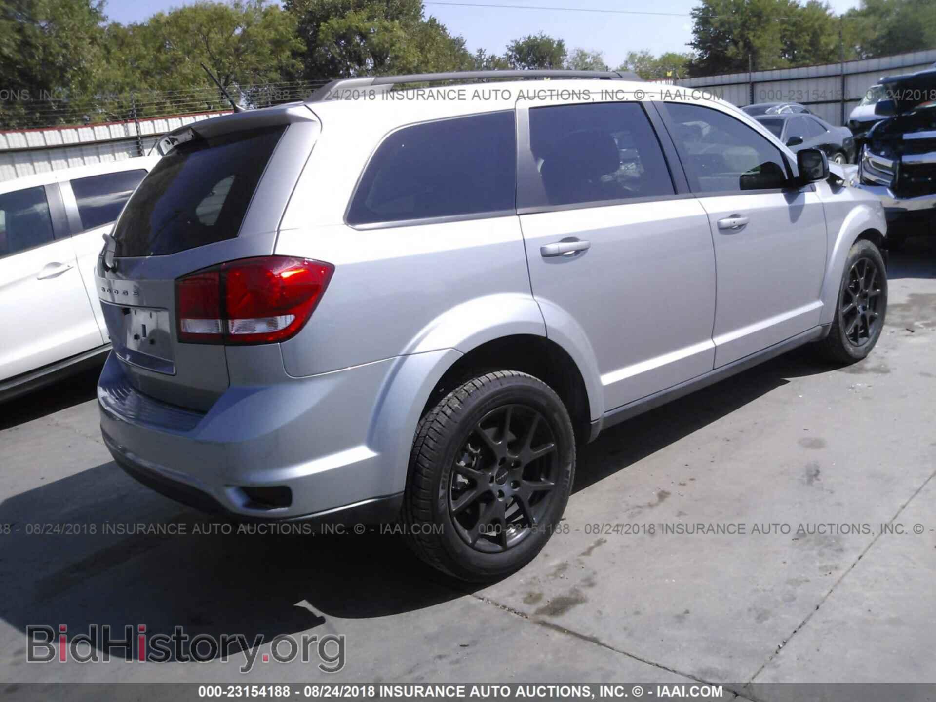 2015 Dodge Journey - VIN: 3C4PDCBB8FT700573 - Фото 4