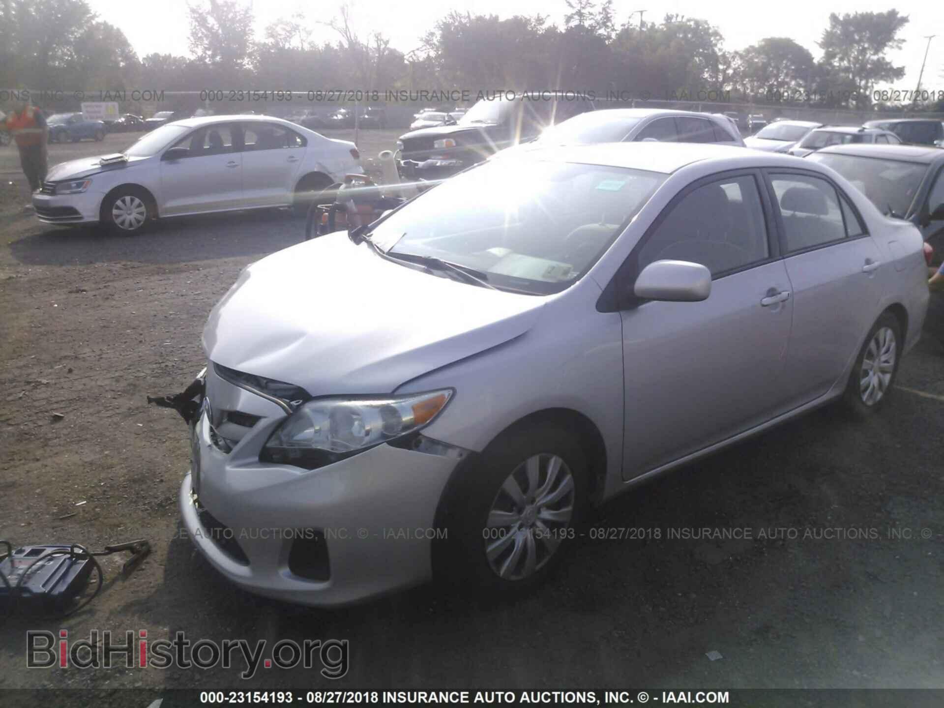 2012 Toyota Corolla - VIN: 2T1BU4EE2CC781459 - Фото 2