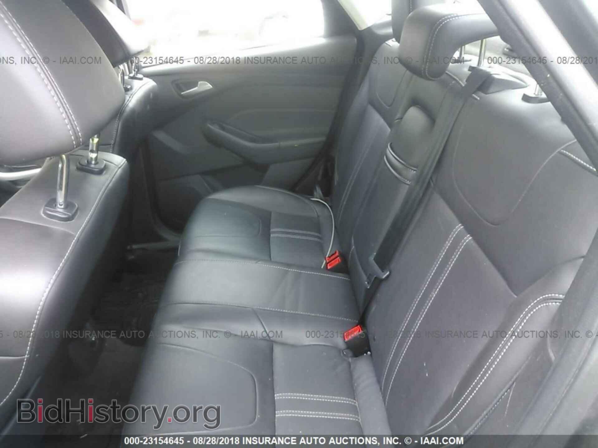 2013 Ford Focus - VIN: 1FADP3F28DL137270 - Photo 8