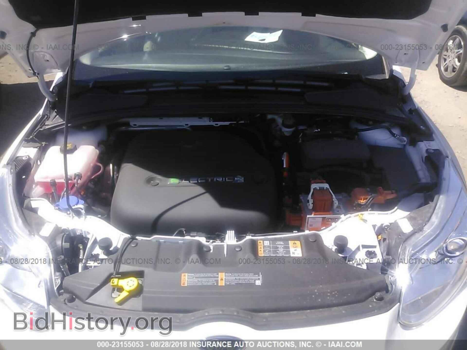 2017 Ford Focus - VIN: 1FADP3R48HL271151 - Photo 10