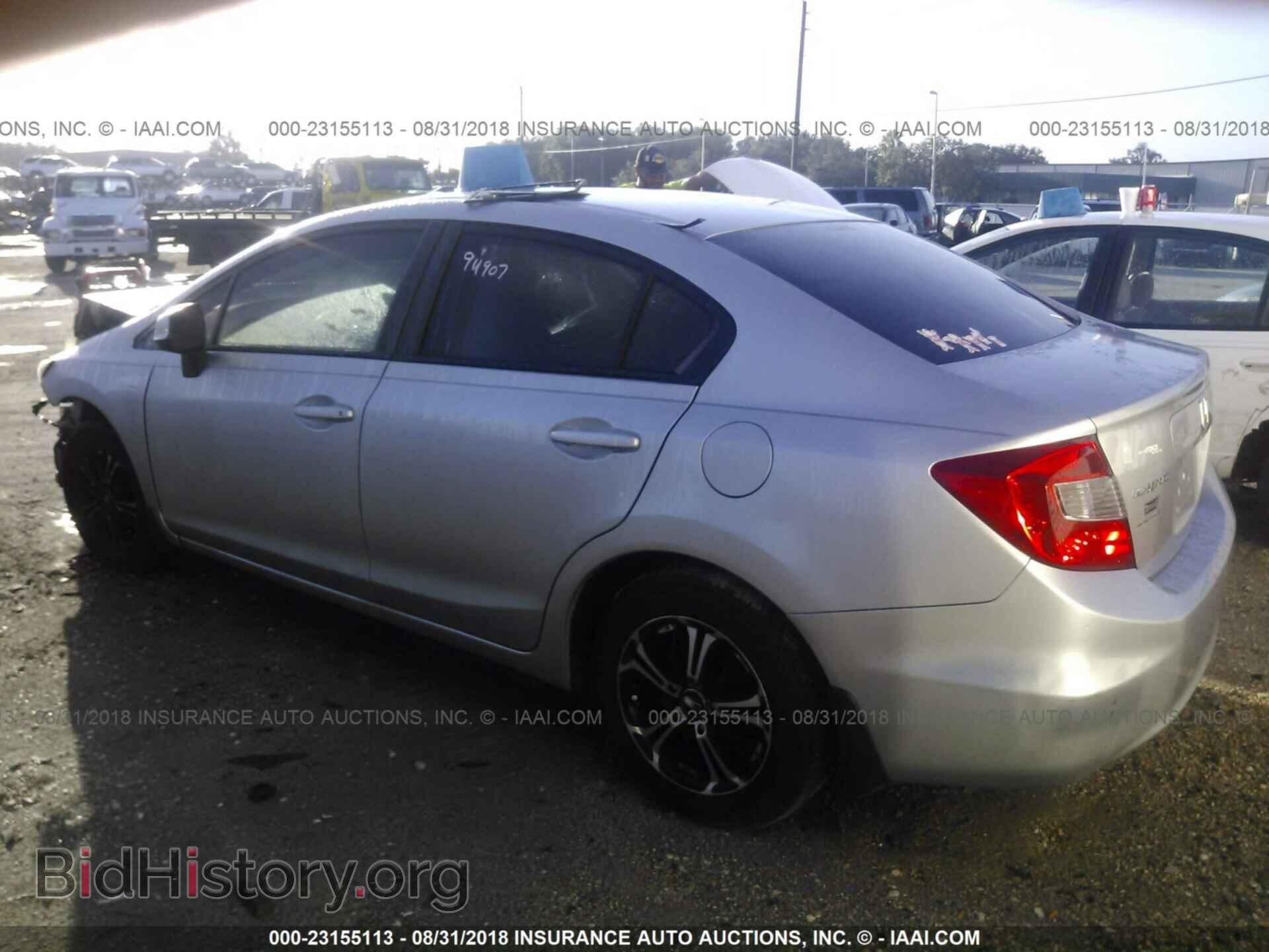 2012 Honda Civic - VIN: 19XFB2F54CE018726 - Фото 3