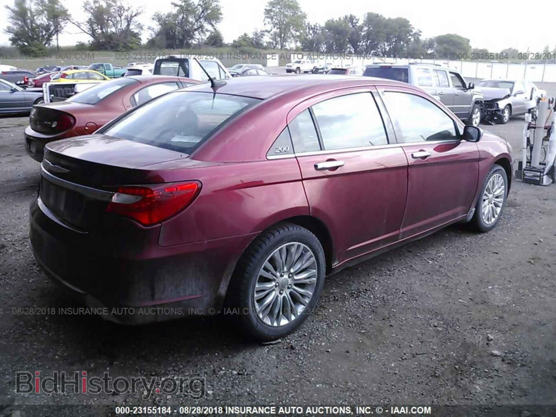 2012 Chrysler 200 - VIN: 1C3CCBCB0CN268104 - Photo 4