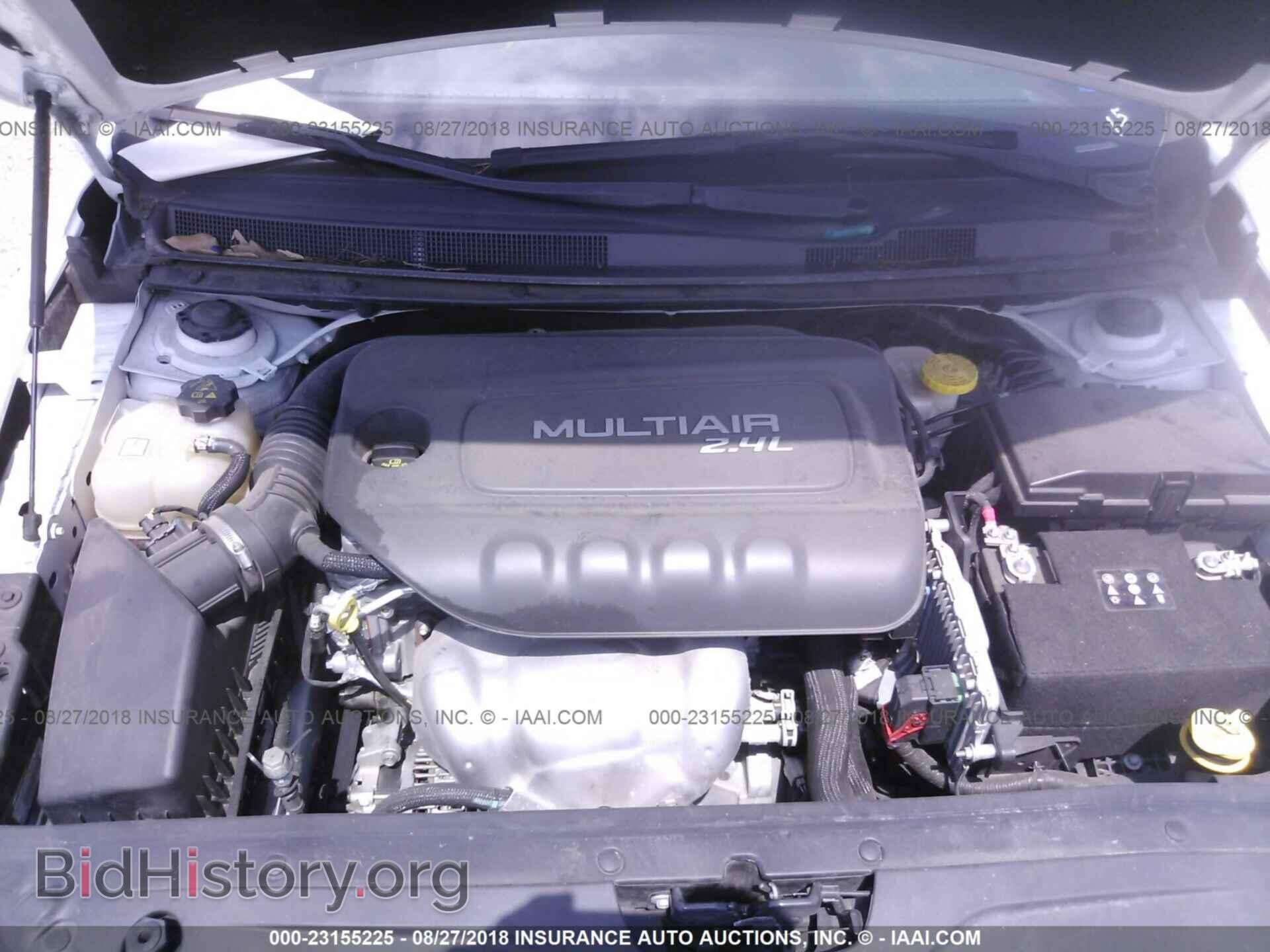 2015 Chrysler 200 - VIN: 1C3CCCAB3FN578762 - Фото 10