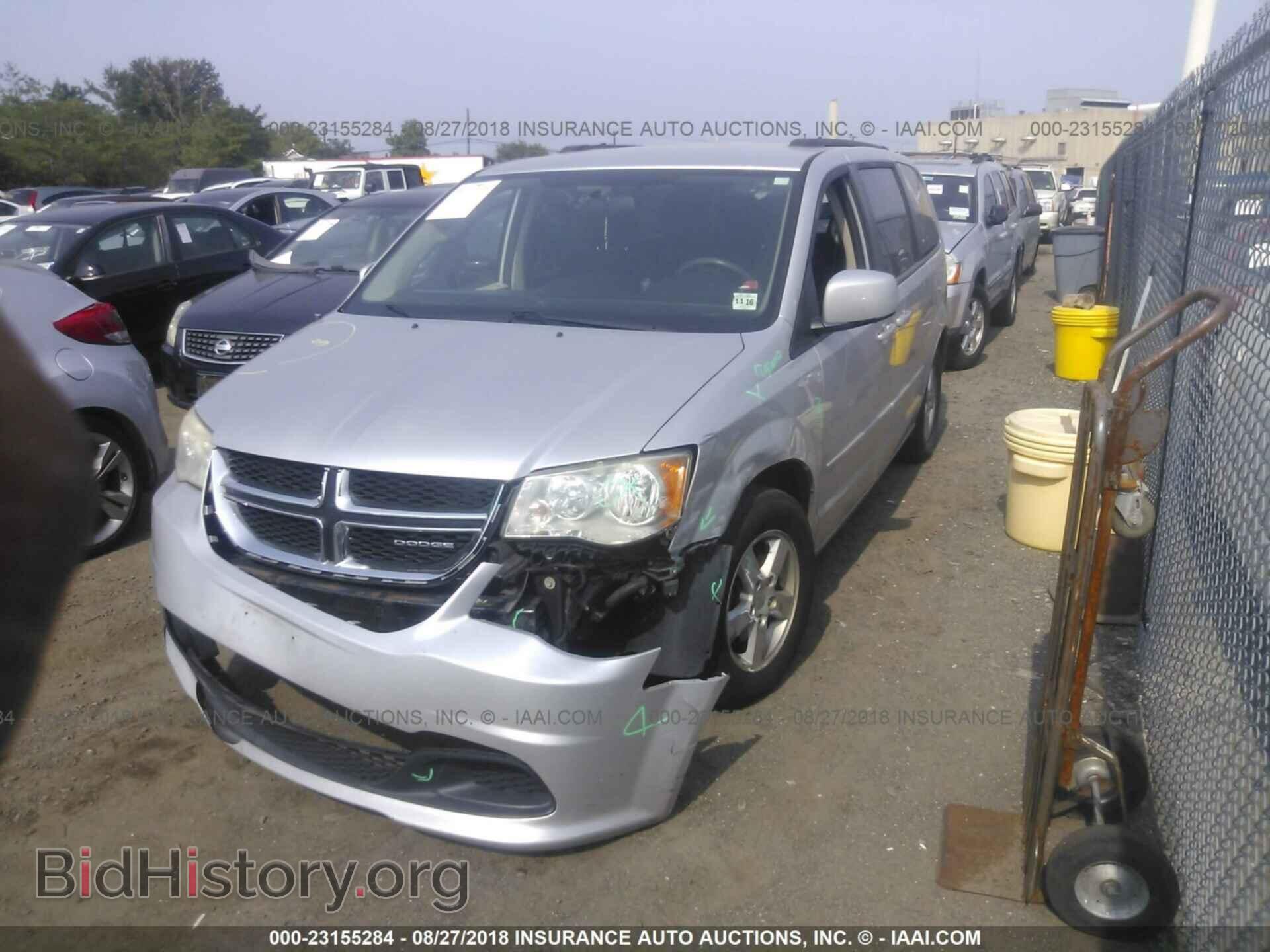 2011 Dodge Grand caravan - VIN: 2D4RN3DG6BR637665 - Фото 2