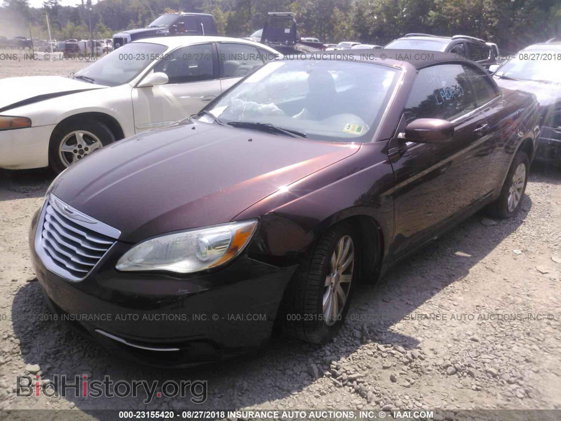 2013 Chrysler 200 - VIN: 1C3BCBEB7DN511997 - Фото 2