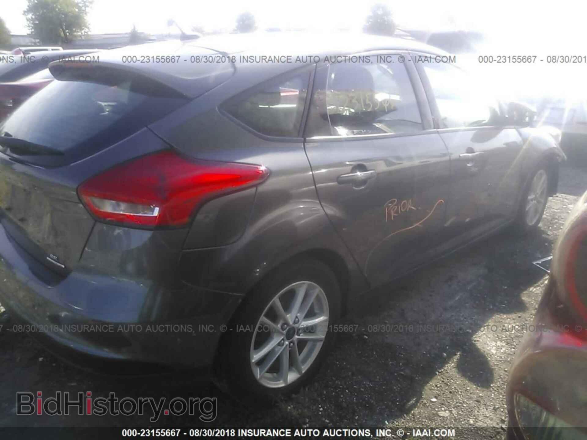 2015 Ford Focus - VIN: 1FADP3K26FL378947 - Photo 4