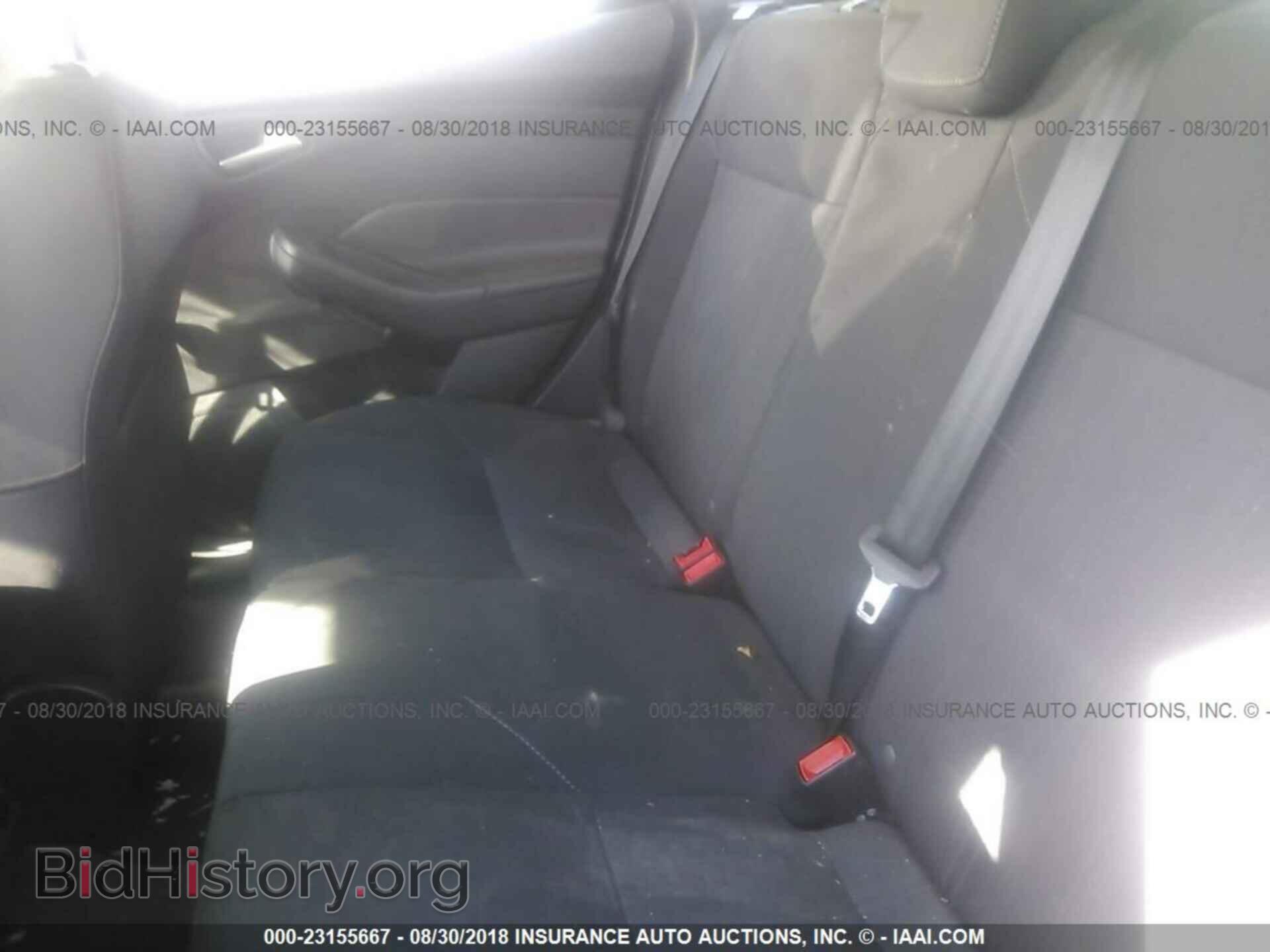 2015 Ford Focus - VIN: 1FADP3K26FL378947 - Photo 8