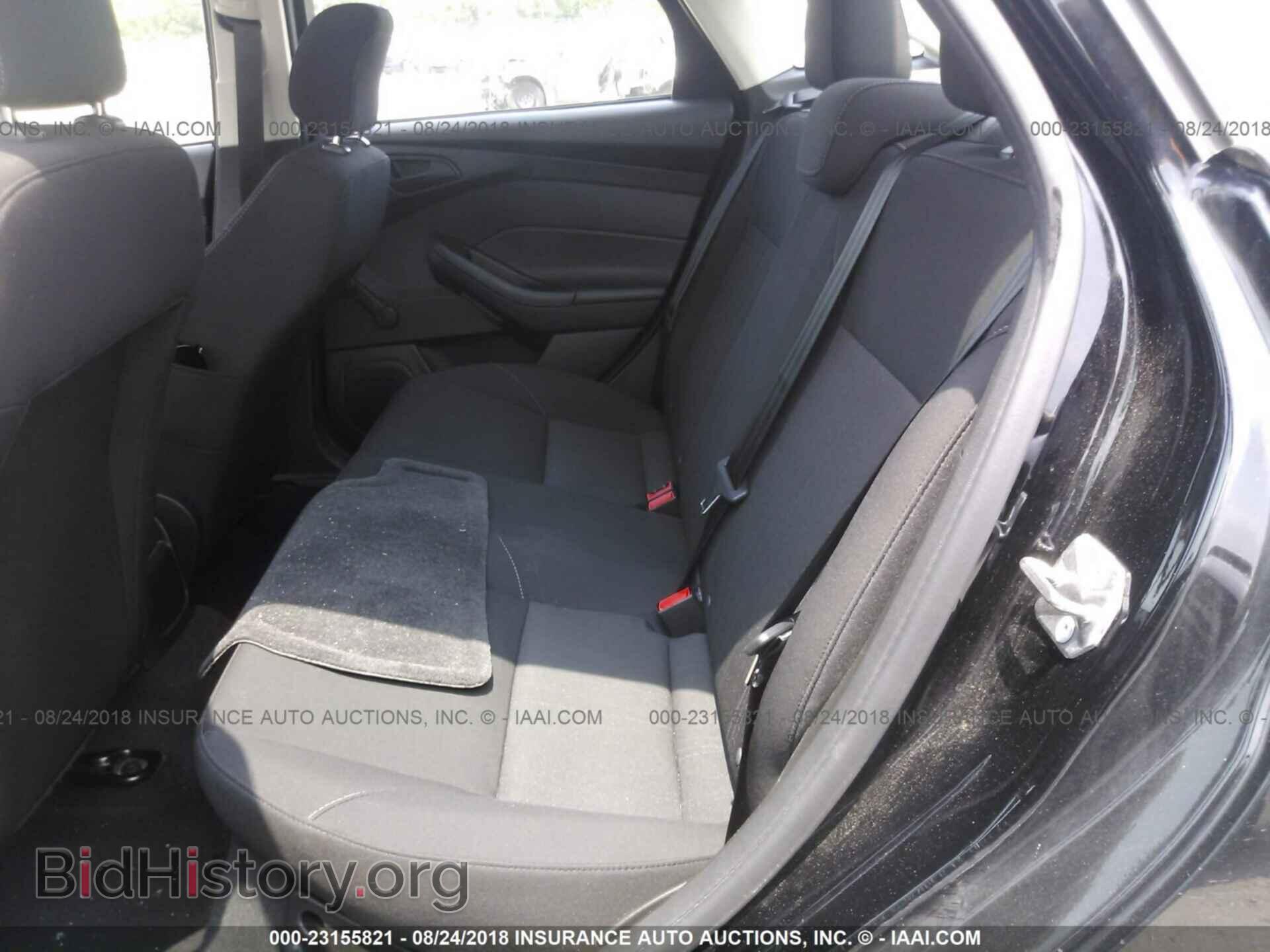 2016 Ford Focus - VIN: 1FADP3E26GL323797 - Фото 8