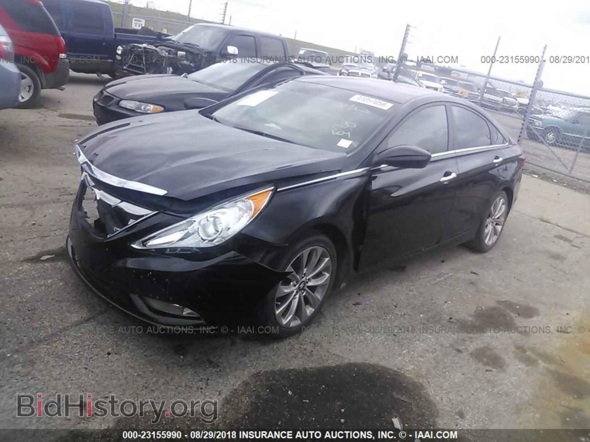 2012 Hyundai Sonata - VIN: 5NPEC4AC4CH451713 - Photo 2
