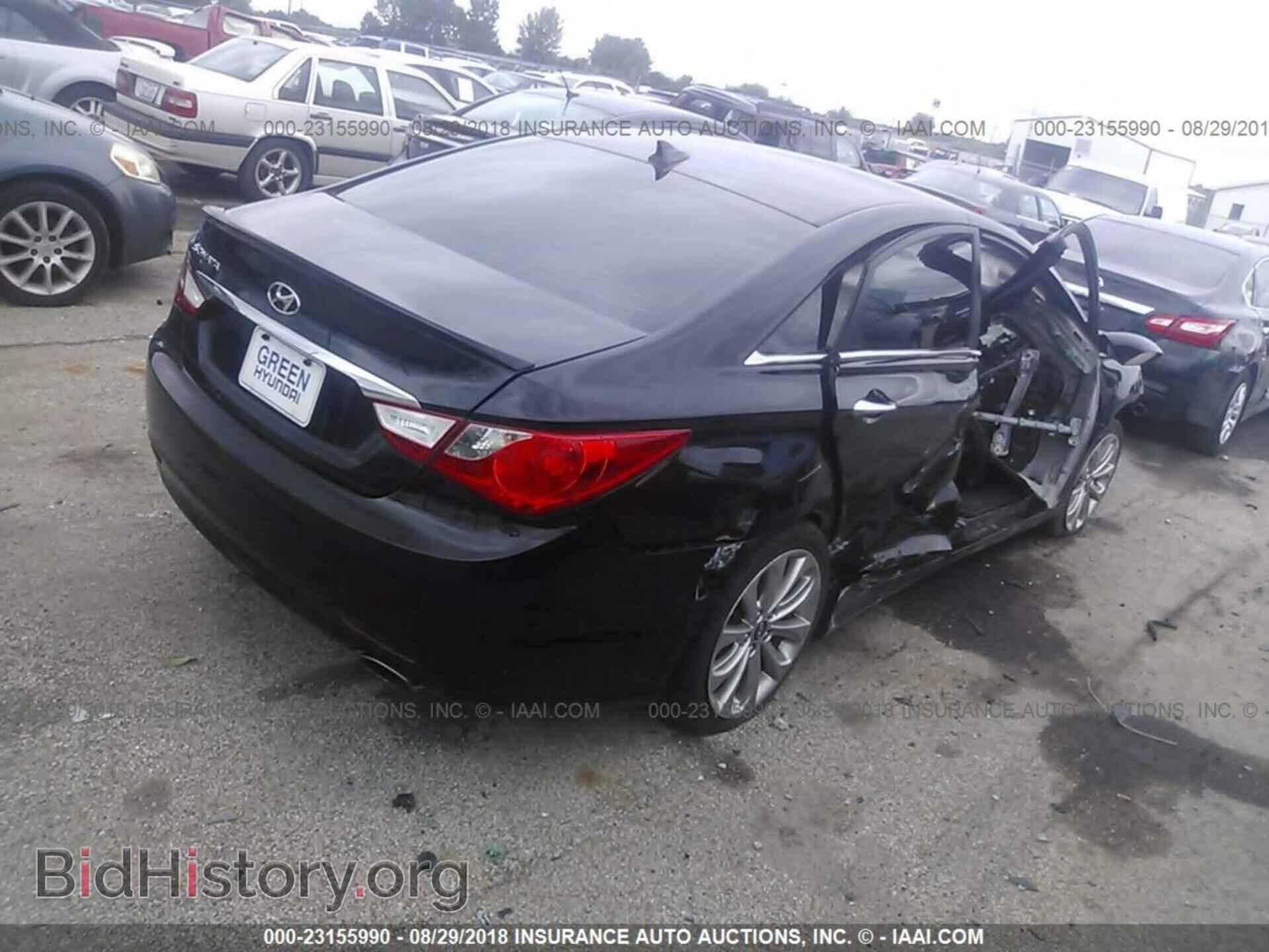2012 Hyundai Sonata - VIN: 5NPEC4AC4CH451713 - Photo 4