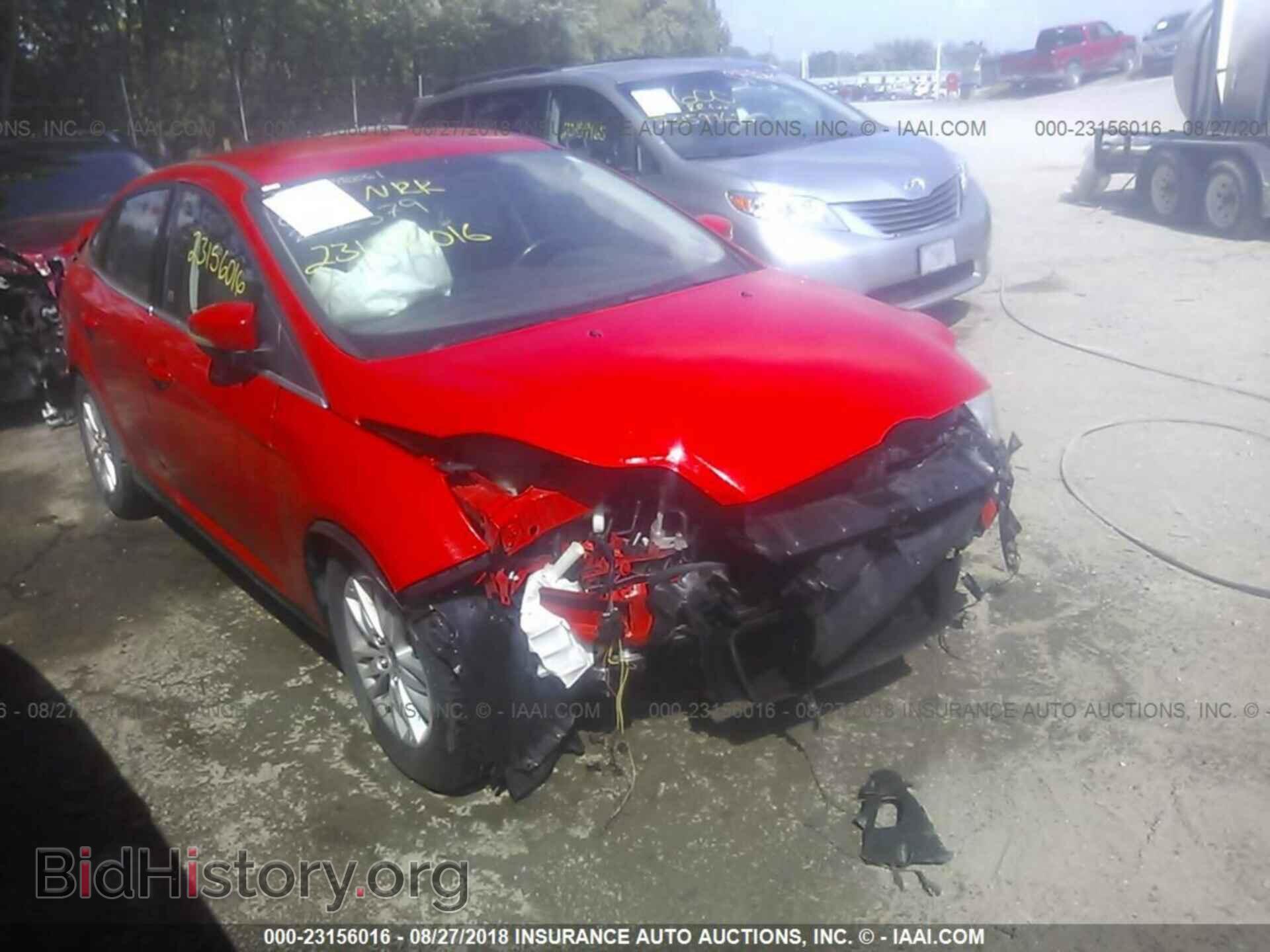 Фотография 1FAHP3H26CL252379 - Ford Focus 2012