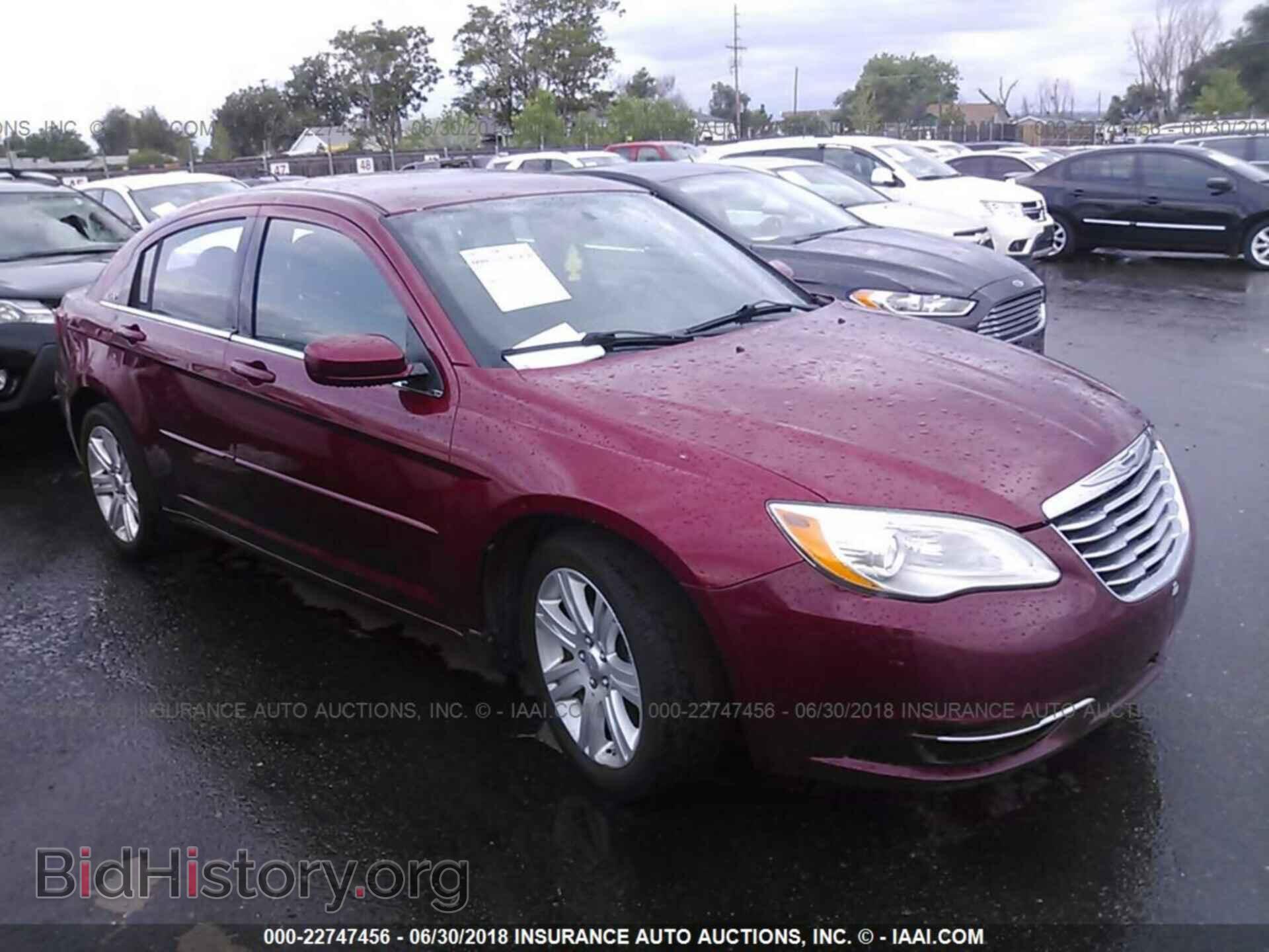 Фотография 1C3CCBBB9DN713636 - CHRYSLER 200 2013