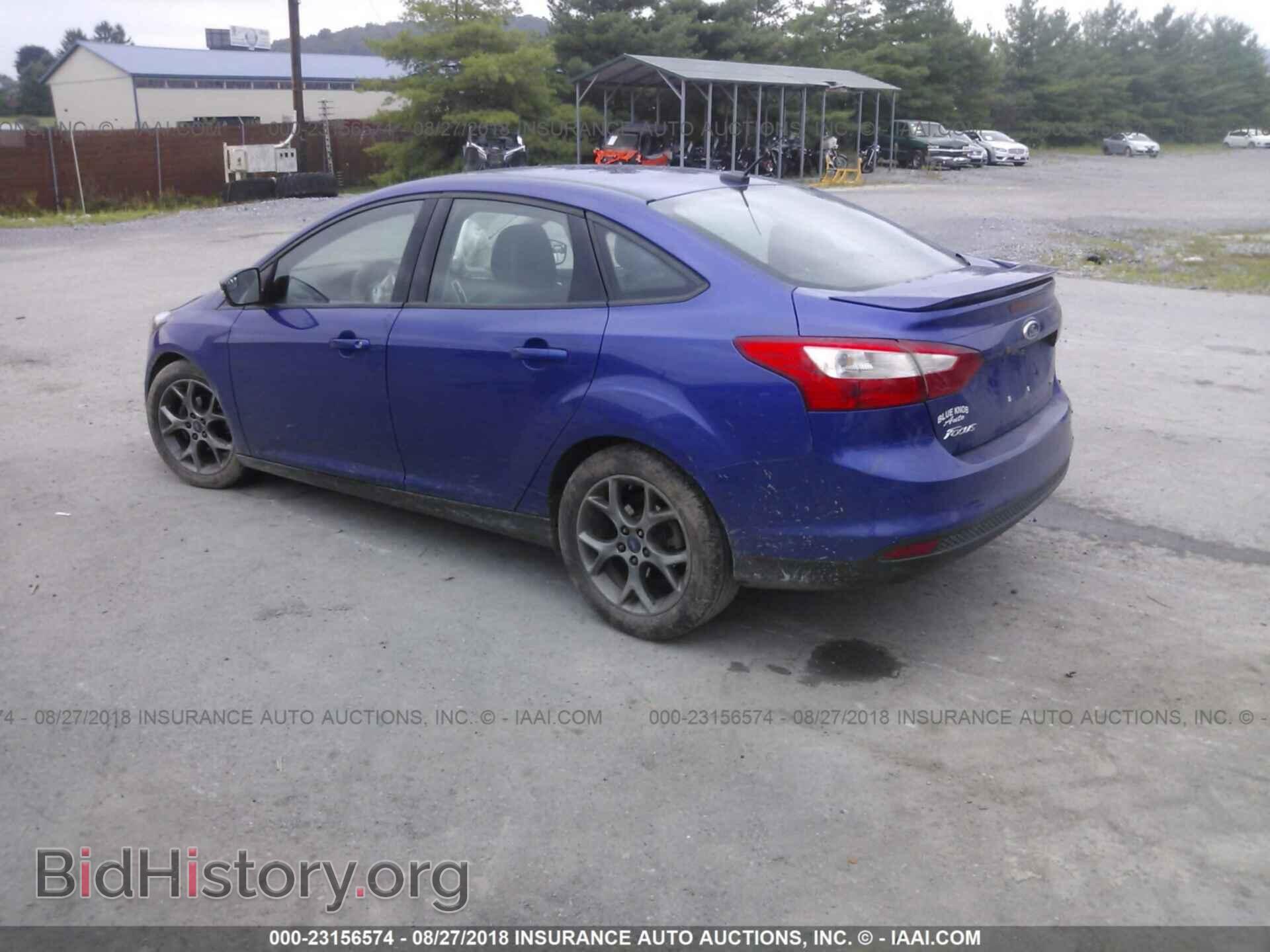 2014 Ford Focus - VIN: 1FADP3F2XEL106202 - Photo 3