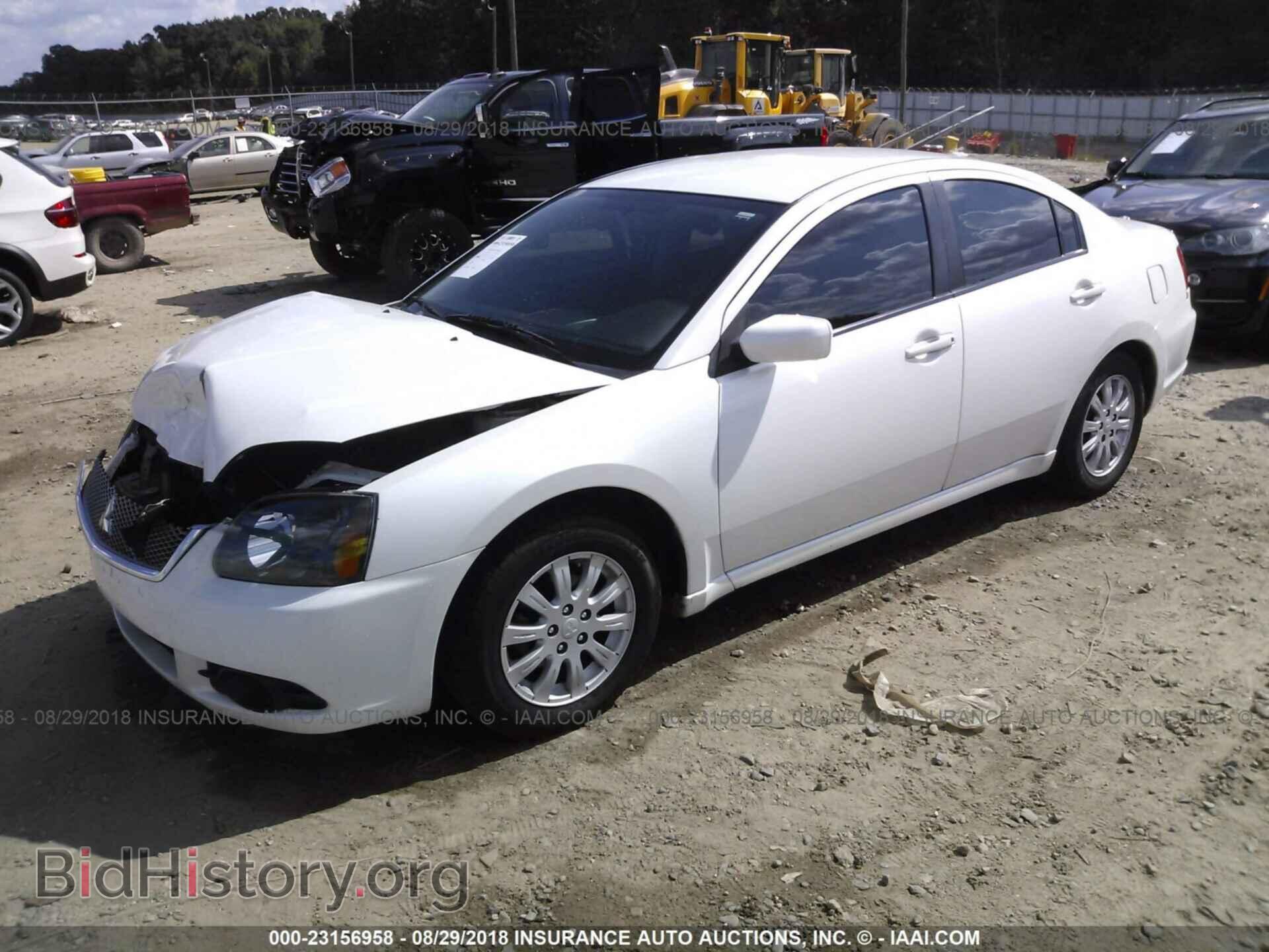 2011 Mitsubishi Galant - VIN: 4A32B2FF6BE019052 - Фото 2