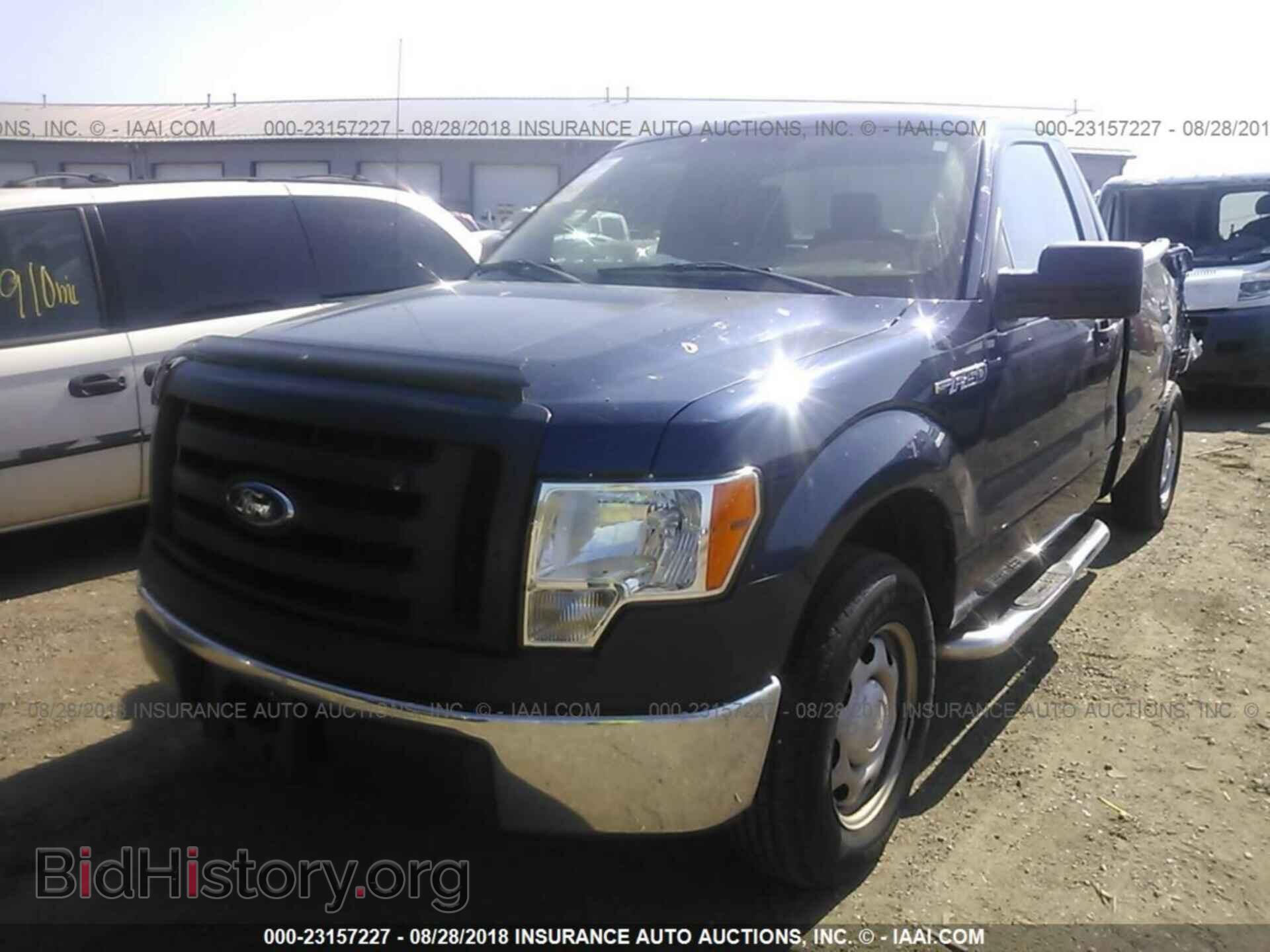 2011 Ford F150 - VIN: 1FTMF1CM3BKE14899 - Фото 2