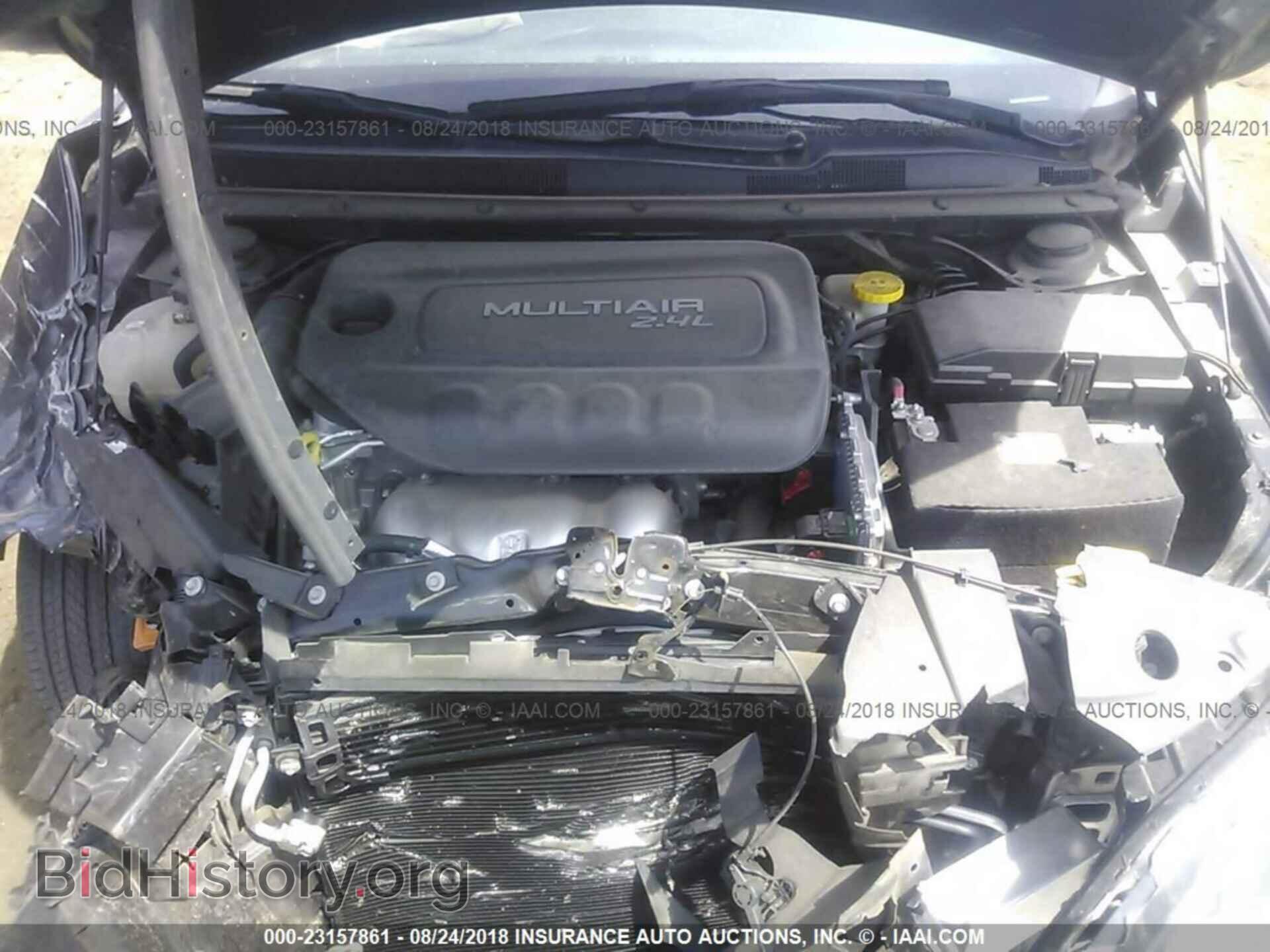 2016 CHRYSLER 200 - VIN: 1C3CCCAB8GN184868 - Photo 10