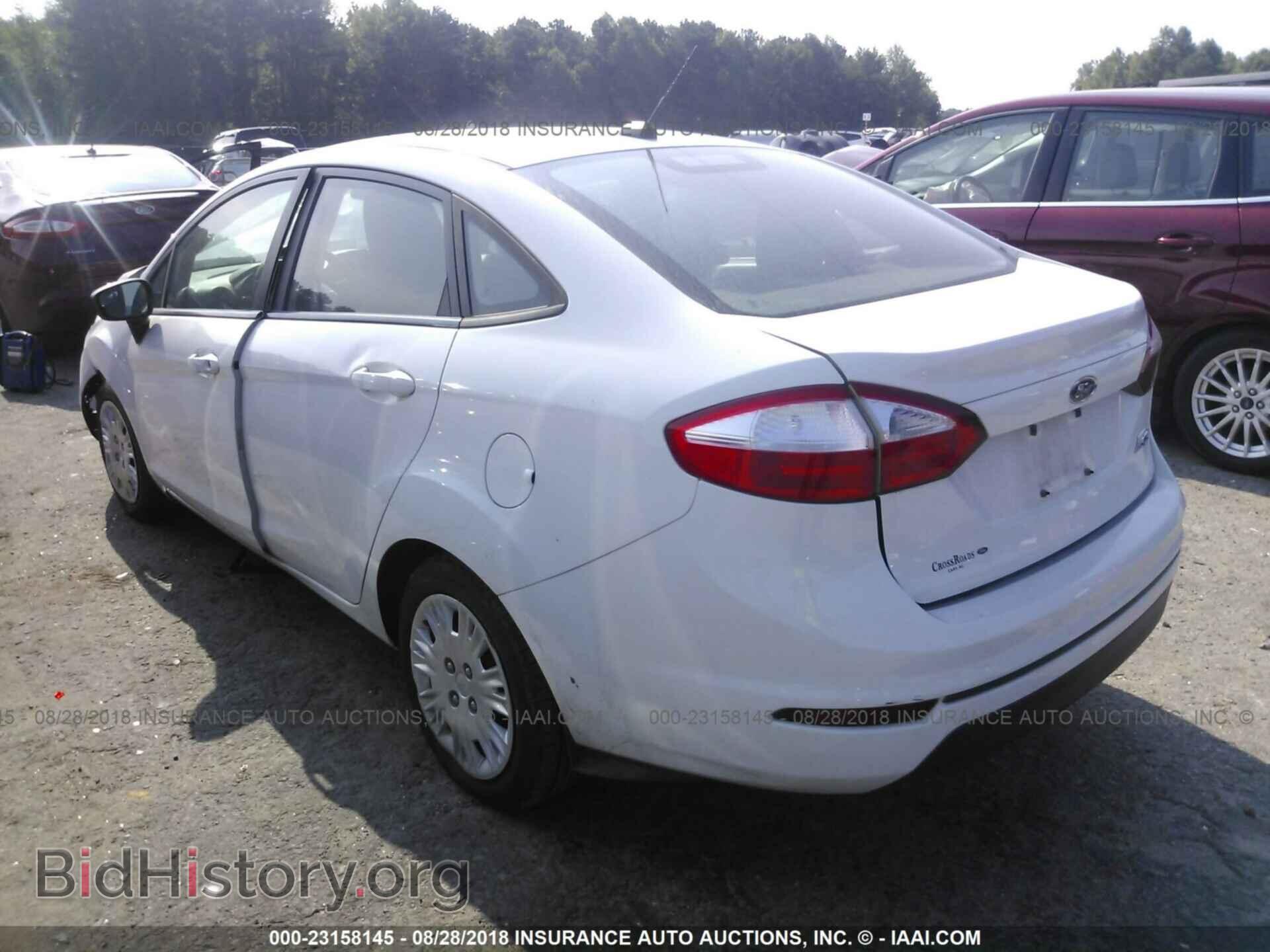 2014 Ford Fiesta - VIN: 3FADP4AJ2EM189255 - Фото 3