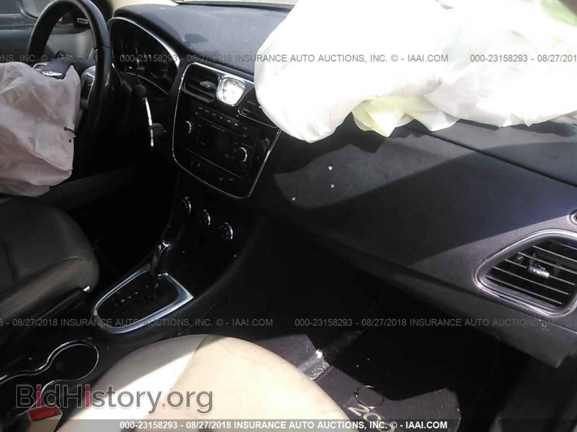 2013 Chrysler 200 - VIN: 1C3CCBCG7DN622763 - Photo 5