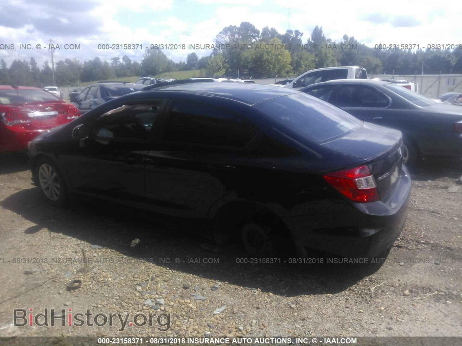 2012 Honda Civic - VIN: 19XFB2F94CE043371 - Фото 3