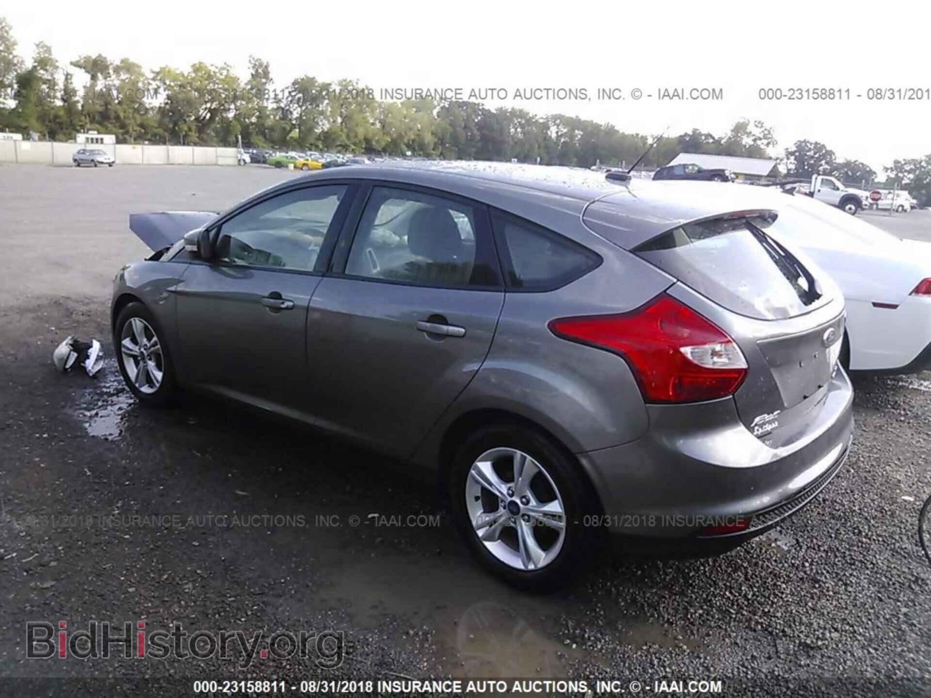 2014 Ford Focus - VIN: 1FADP3K2XEL166860 - Photo 3