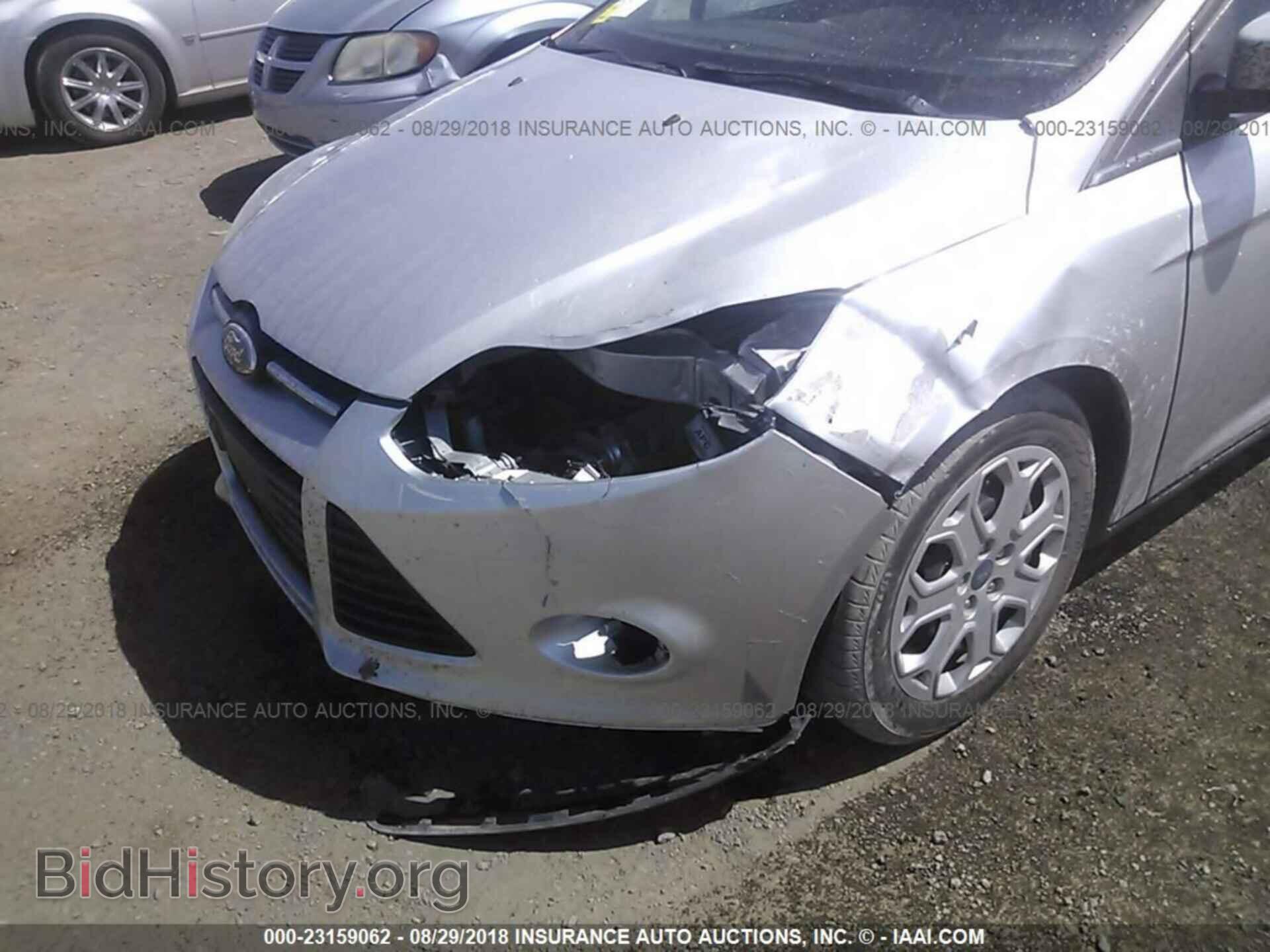2012 Ford Focus - VIN: 1FAHP3F27CL120962 - Photo 6