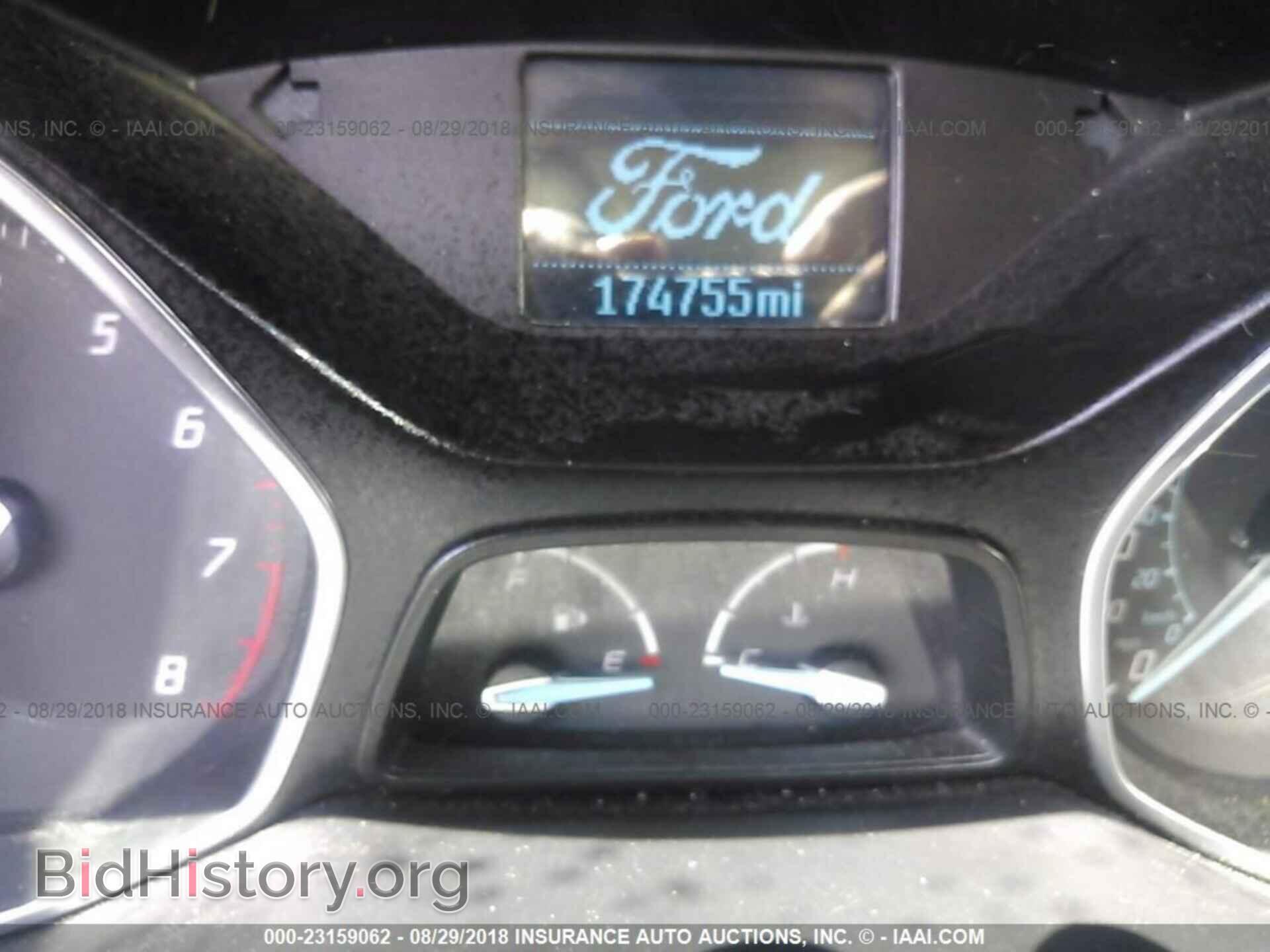2012 Ford Focus - VIN: 1FAHP3F27CL120962 - Photo 7