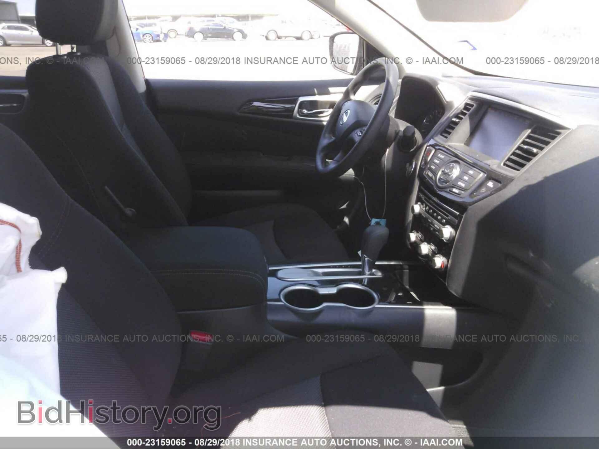 2017 Nissan Pathfinder - VIN: 5N1DR2MNXHC653627 - Фото 5