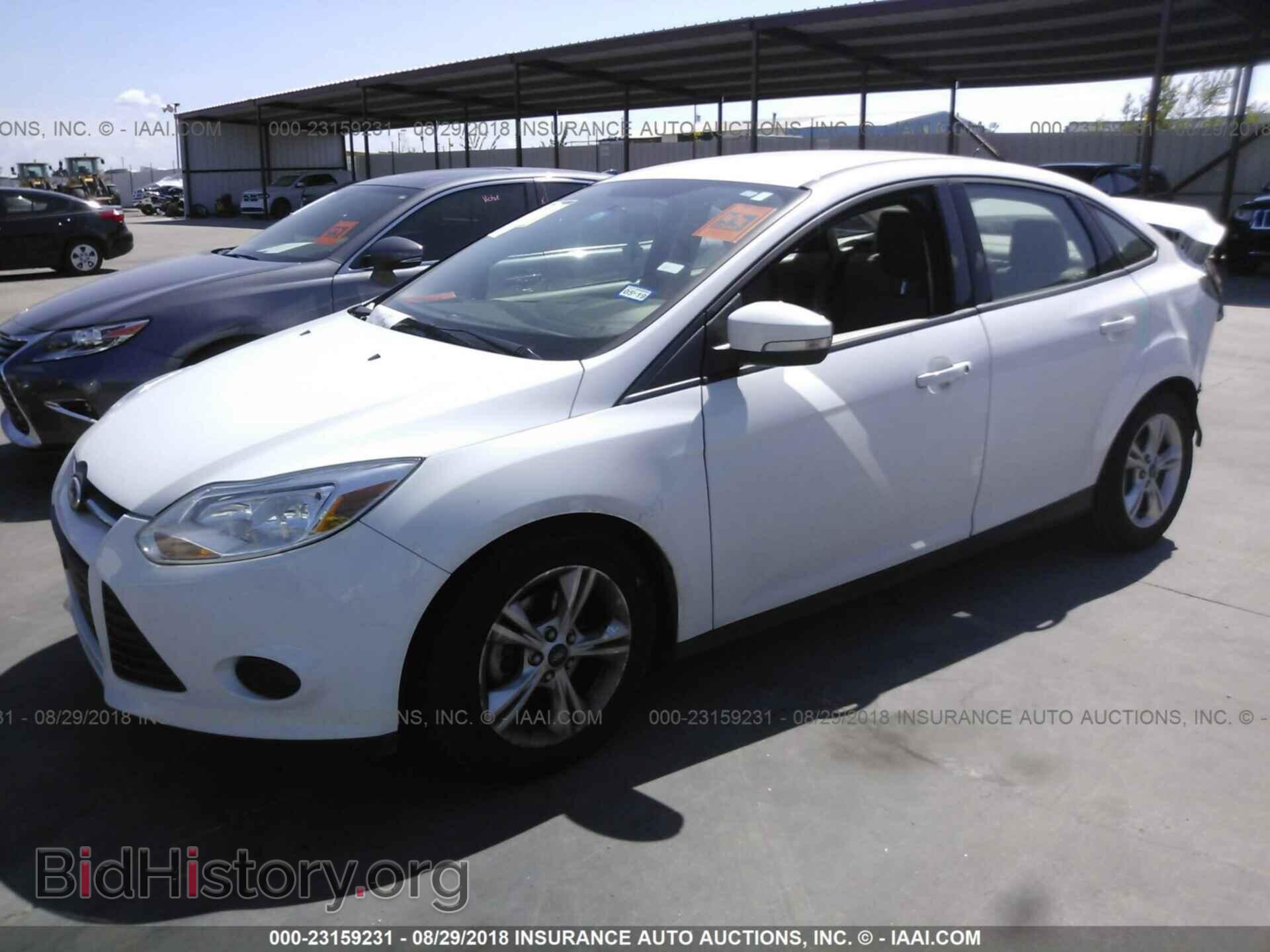 2013 Ford Focus - VIN: 1FADP3F23DL351650 - Photo 2
