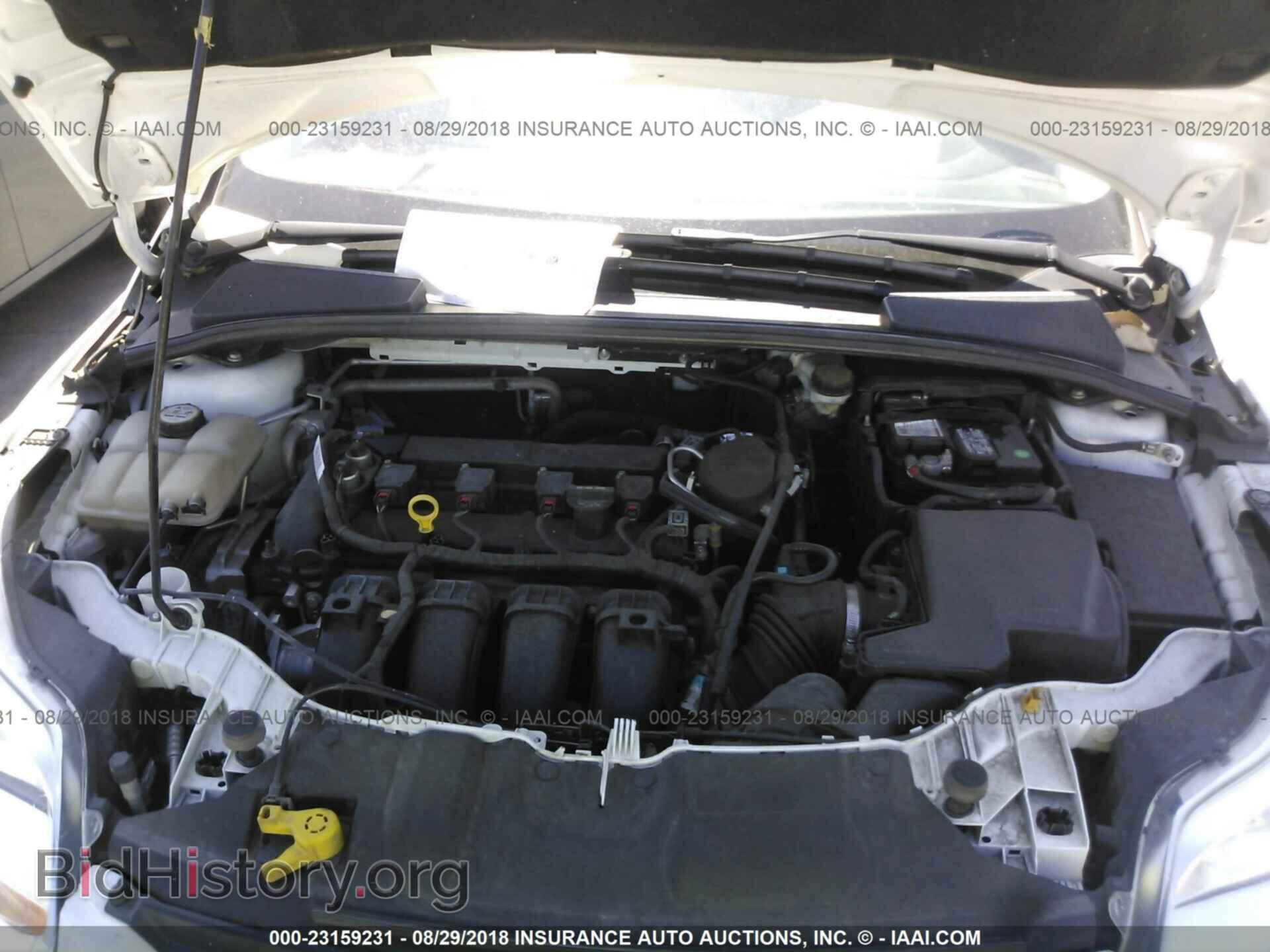 2013 Ford Focus - VIN: 1FADP3F23DL351650 - Photo 10