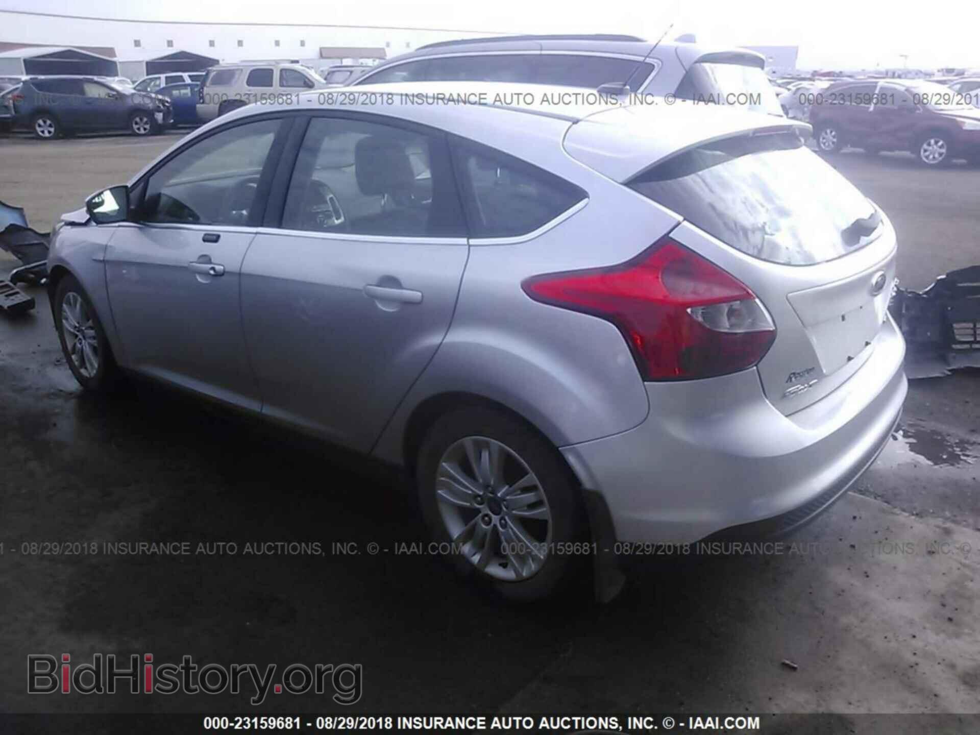 2012 Ford Focus - VIN: 1FAHP3M23CL250840 - Photo 3