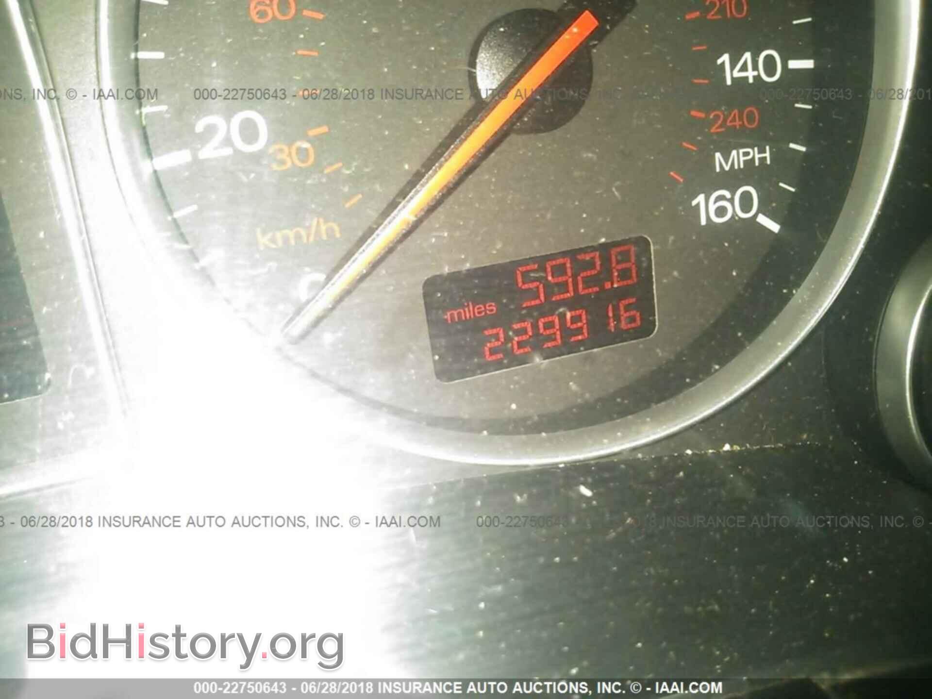 2002 AUDI A4 - VIN: WAULT68E42A173828 - Фото 7
